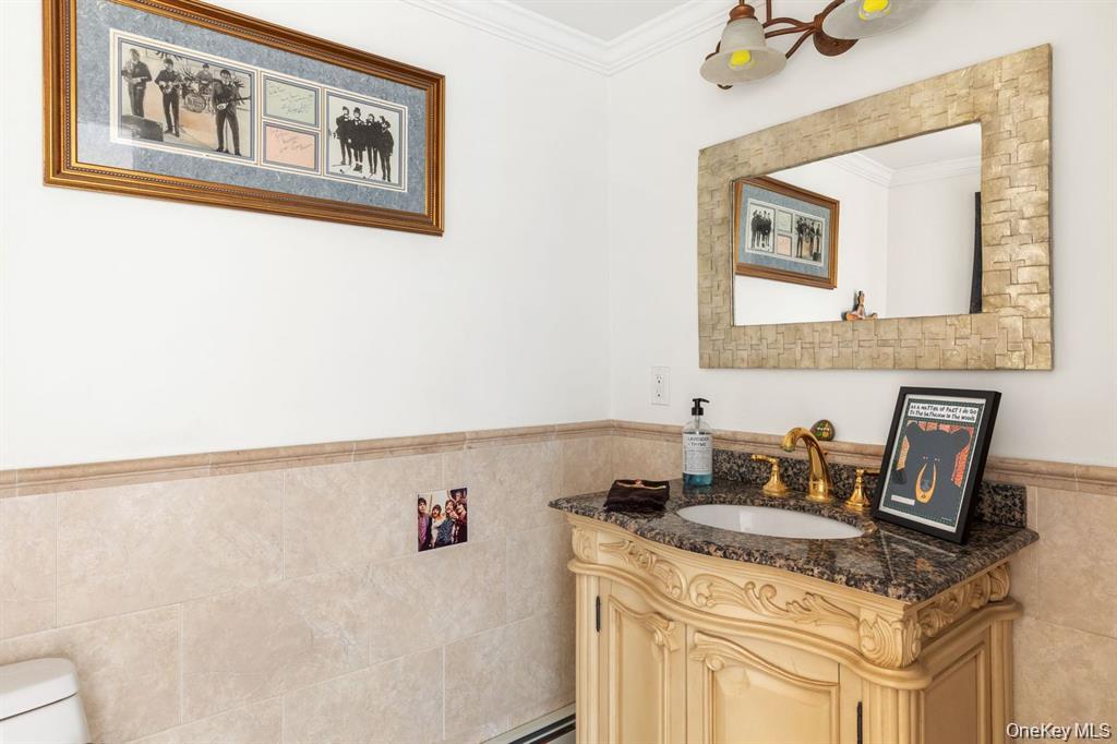 33 Beach Road – For Sale photo 16