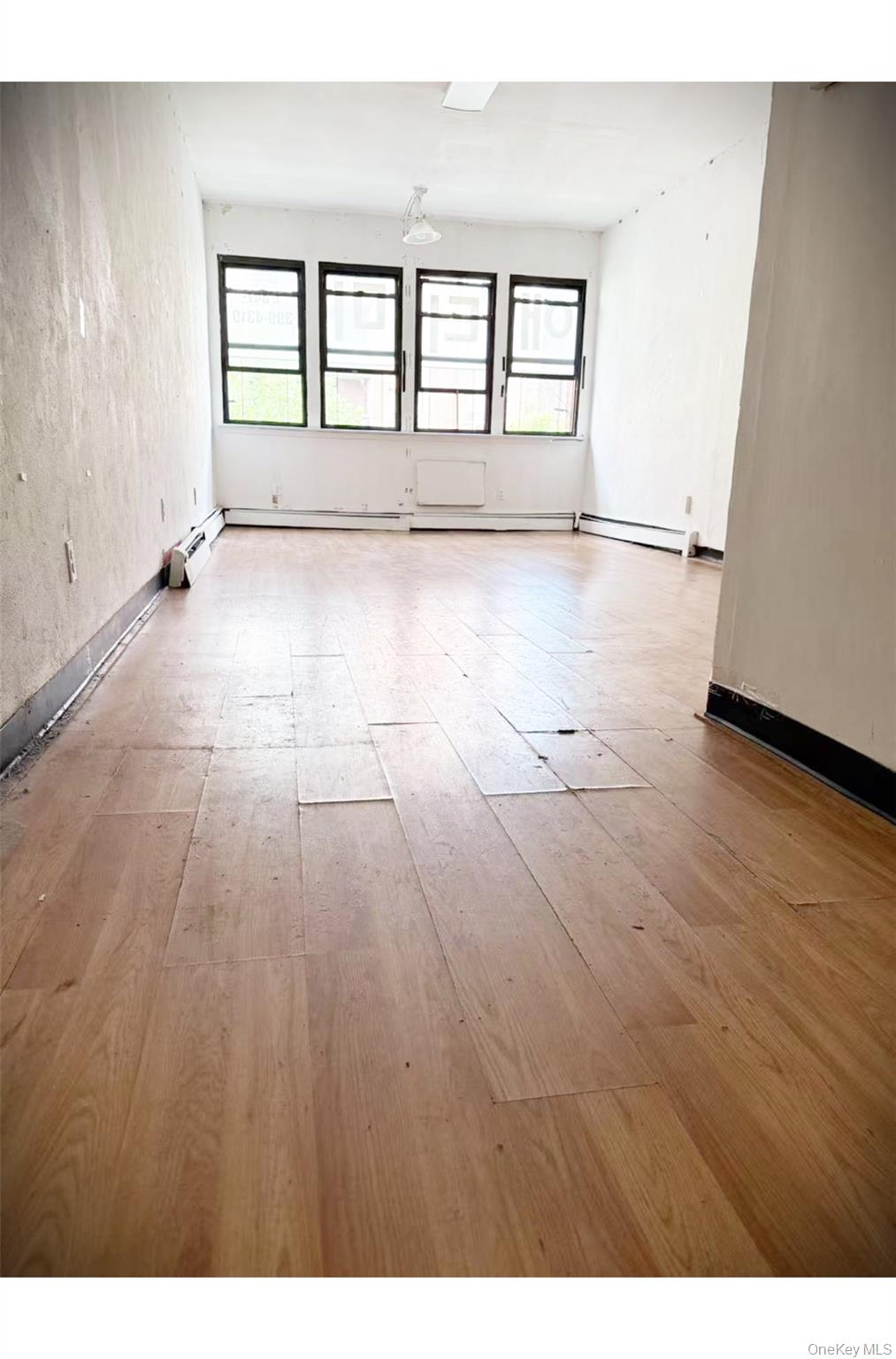 36-22 Union Street, Unit 2R ( Rear