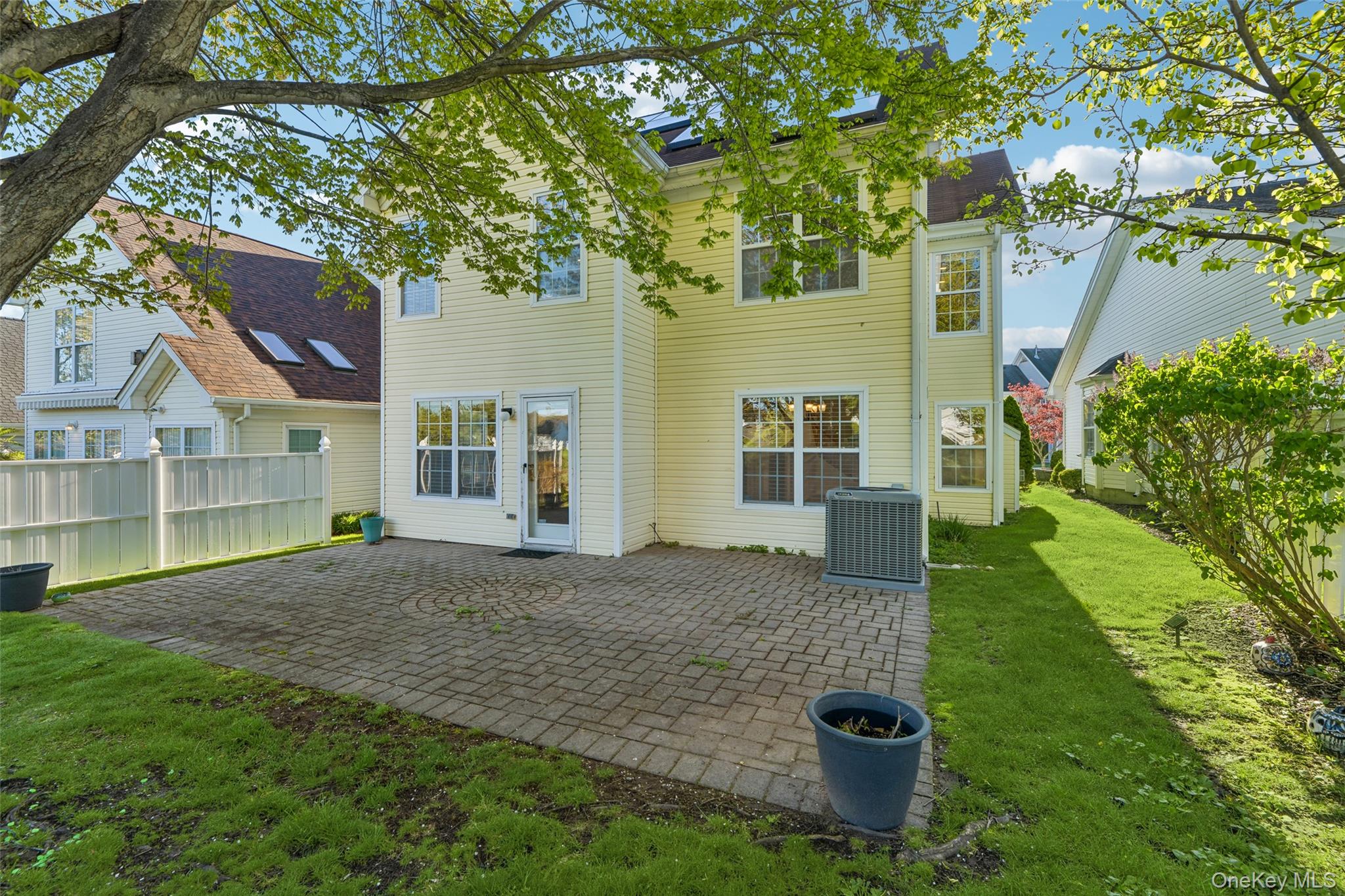 14 Julia Circle, Unit 14 photo 30
