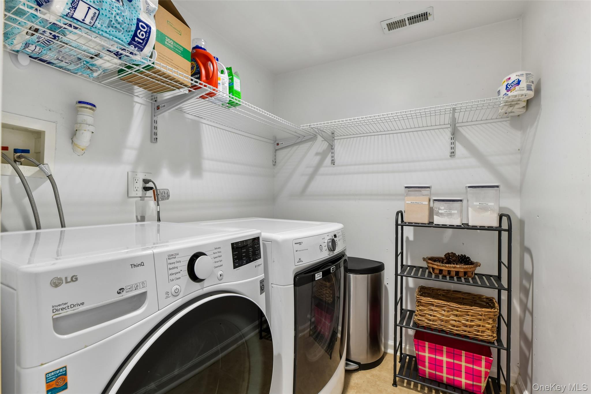 14 Julia Circle, Unit 14 photo 27