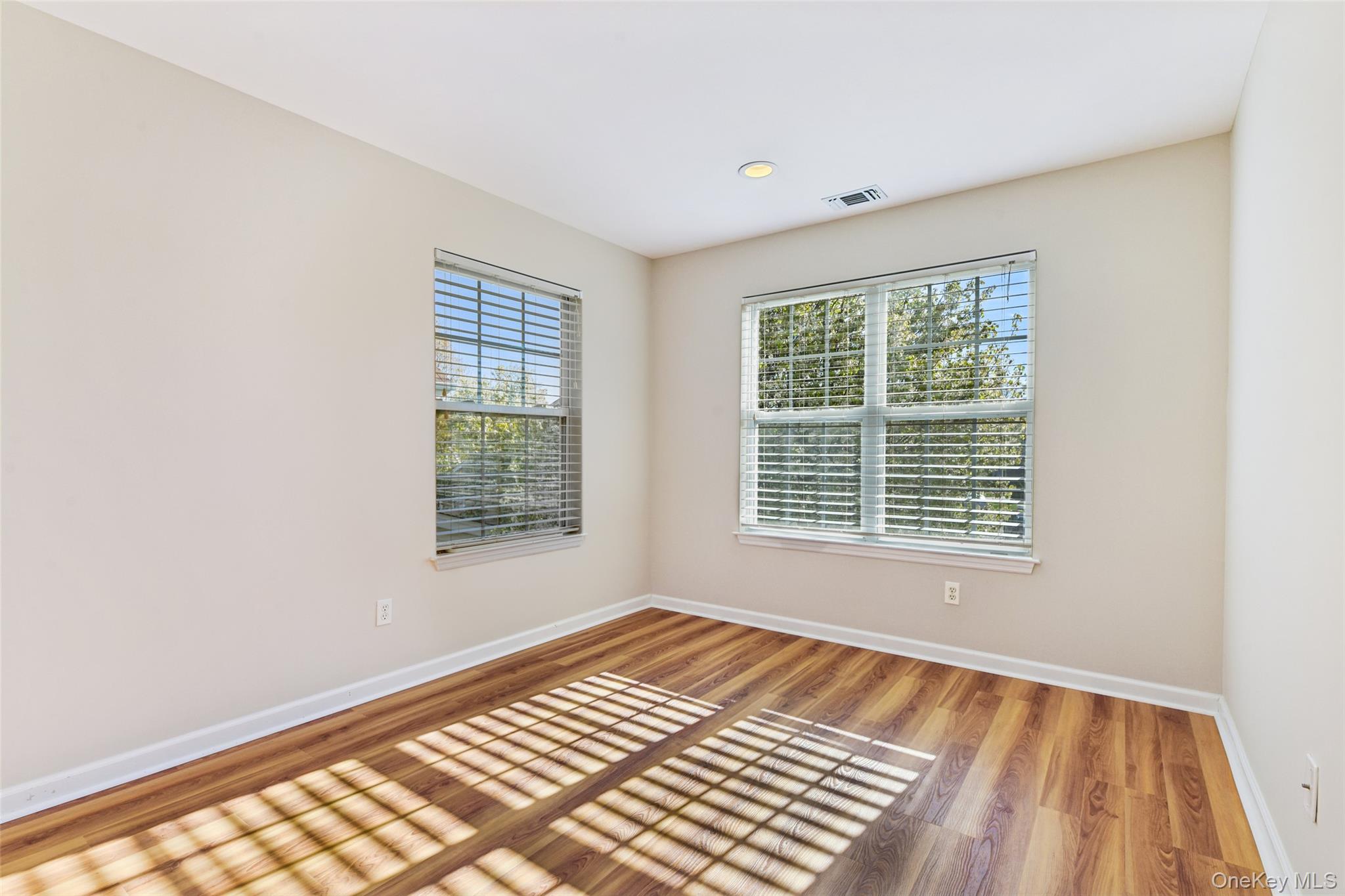 14 Julia Circle, Unit 14 photo 24