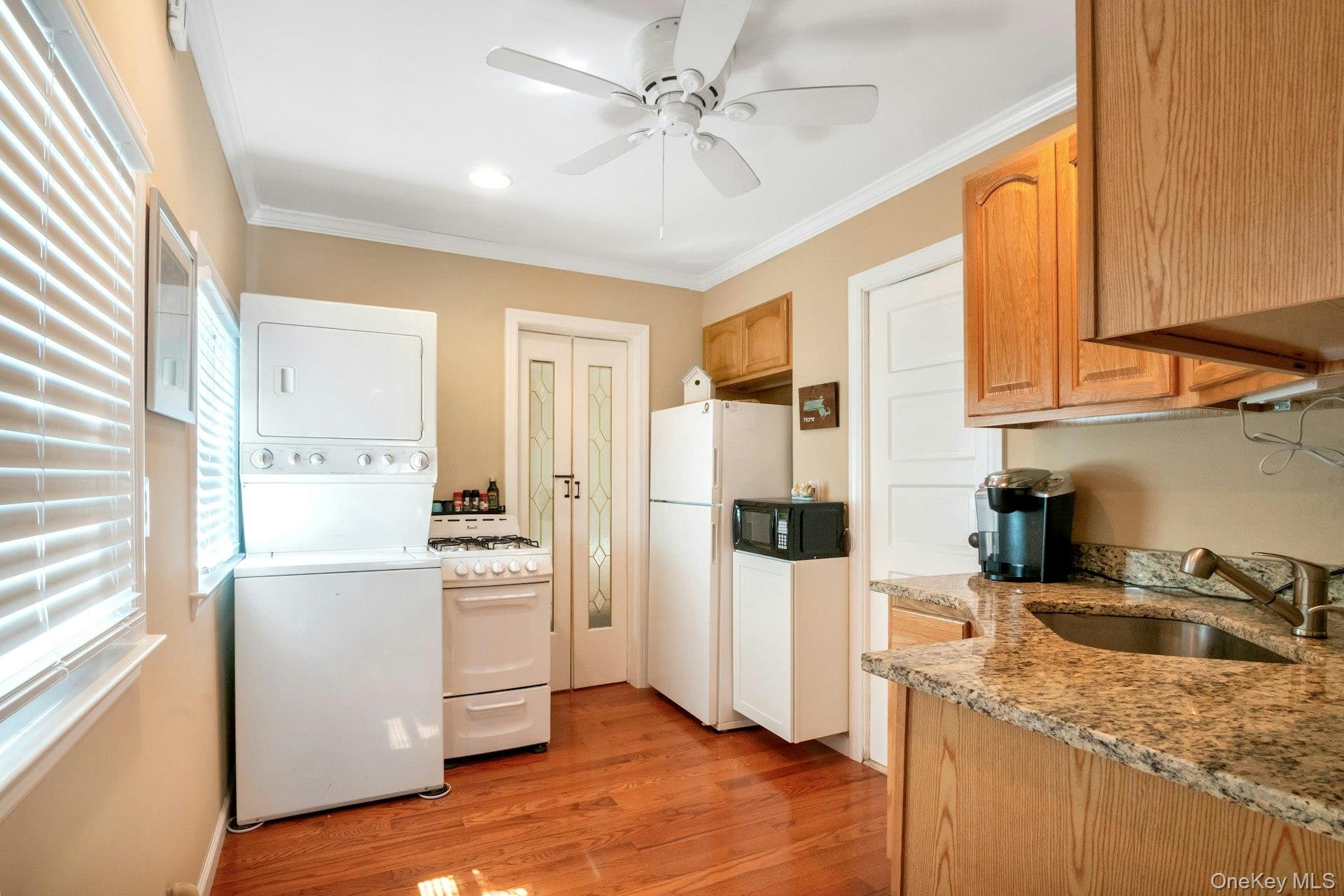 33B Edgewater Park, Unit 33B photo 10