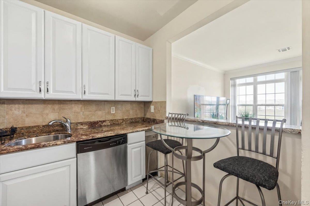179 Surf Drive, Unit 114 photo 7