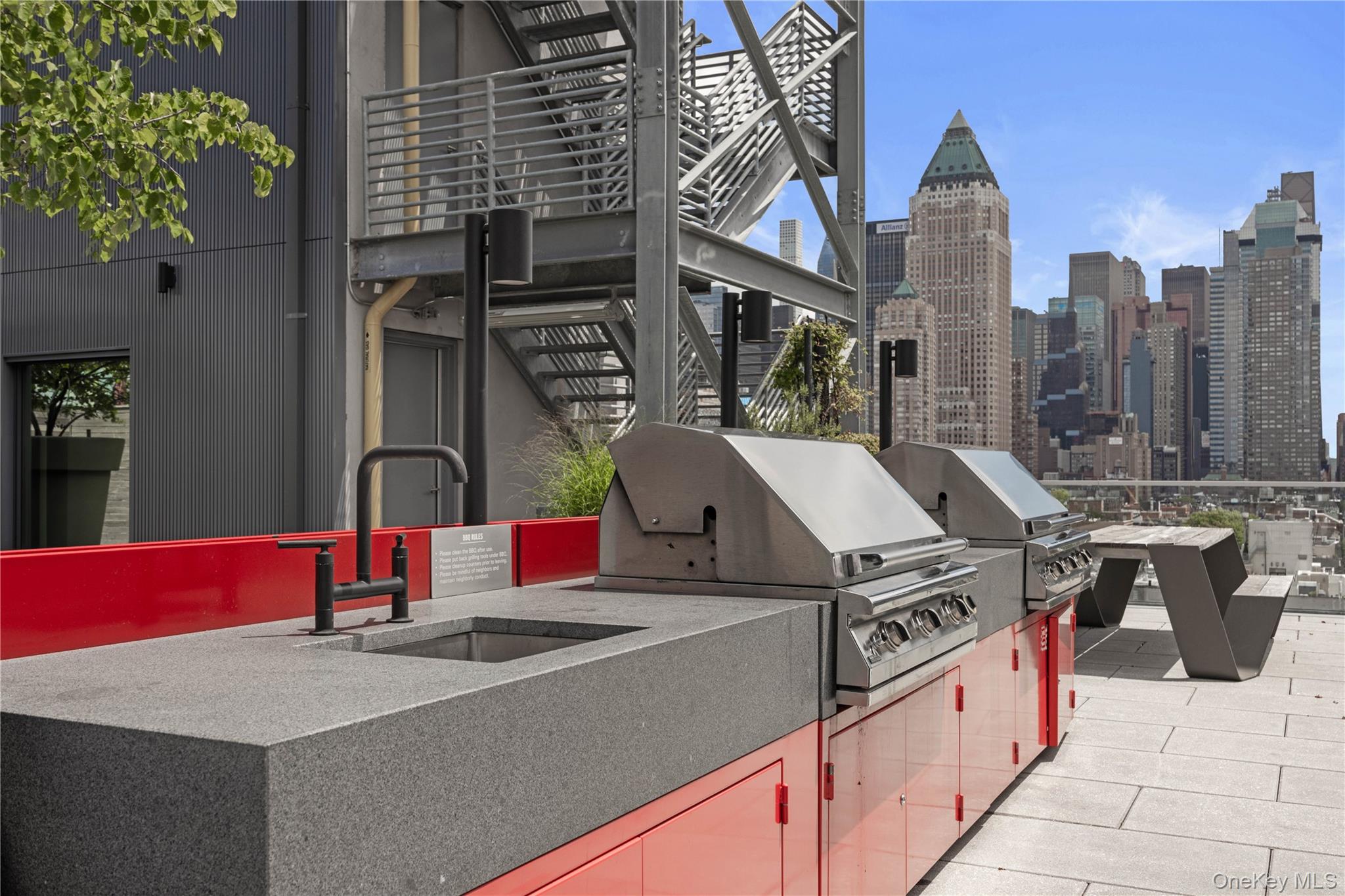 547 W 47th Street, Unit 509 photo 20