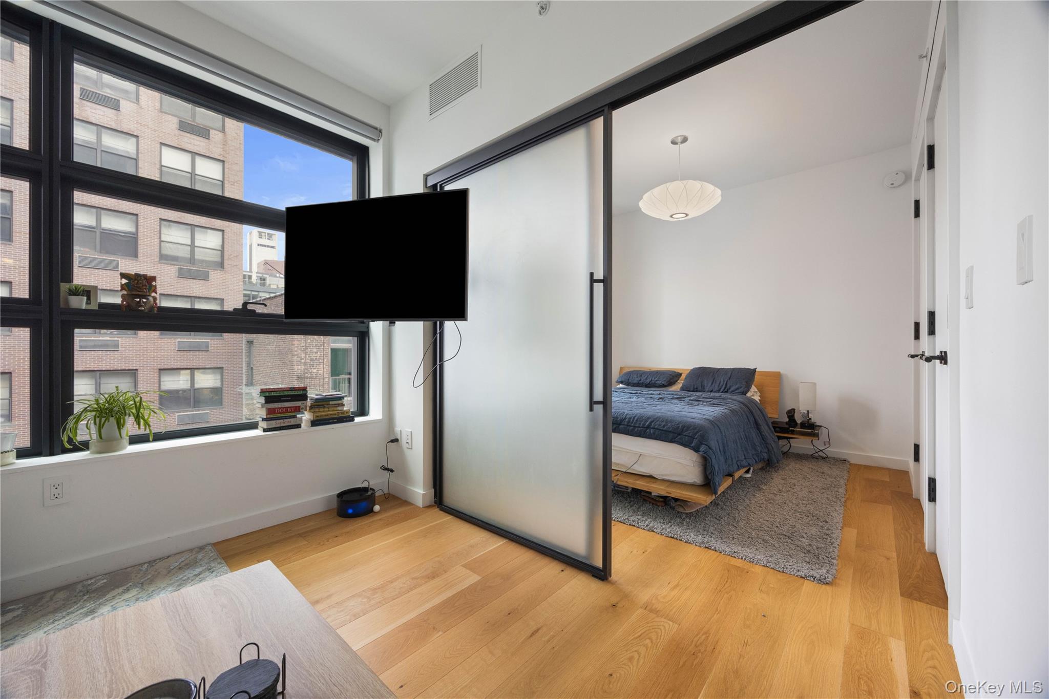 547 W 47th Street, Unit 509 photo 38