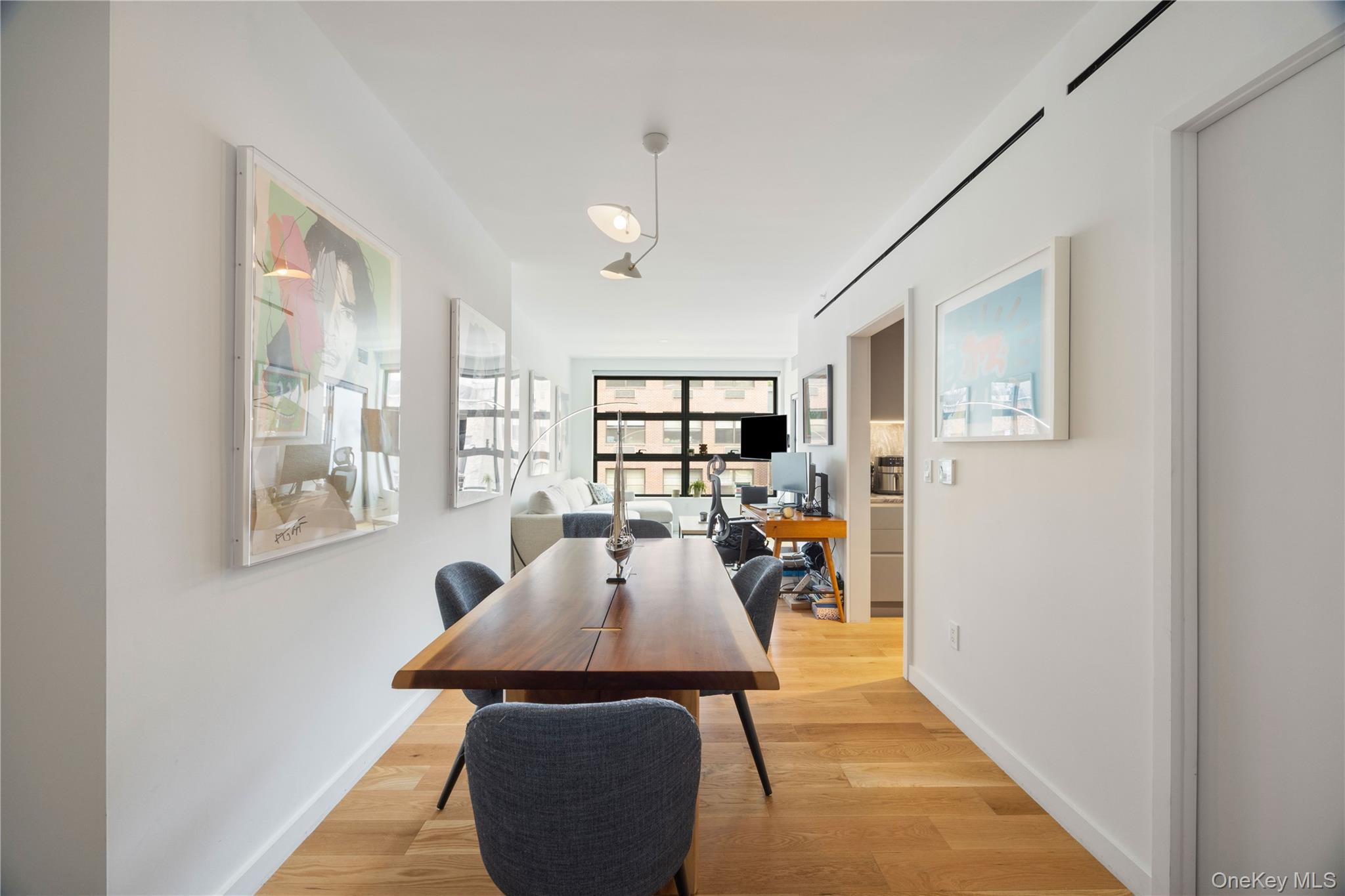 547 W 47th Street, Unit 509 photo 6