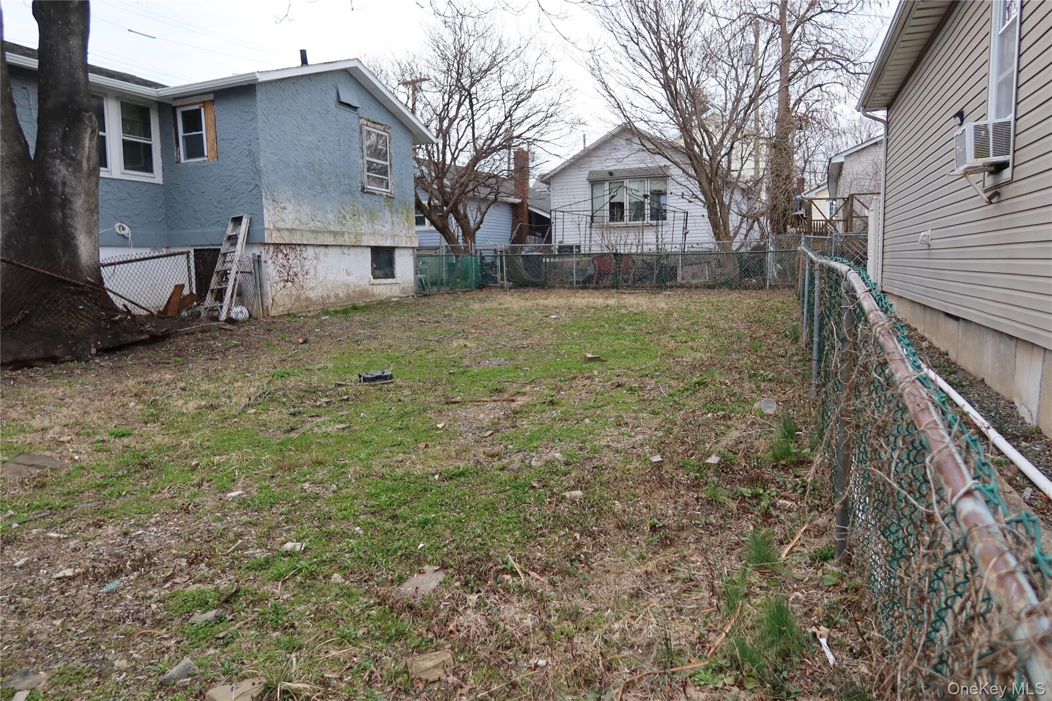 22B Edgewater Park – For Sale