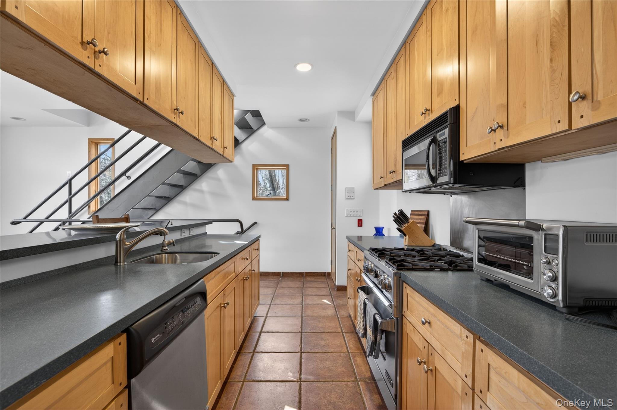 428 Harbor Road, Unit C photo 11