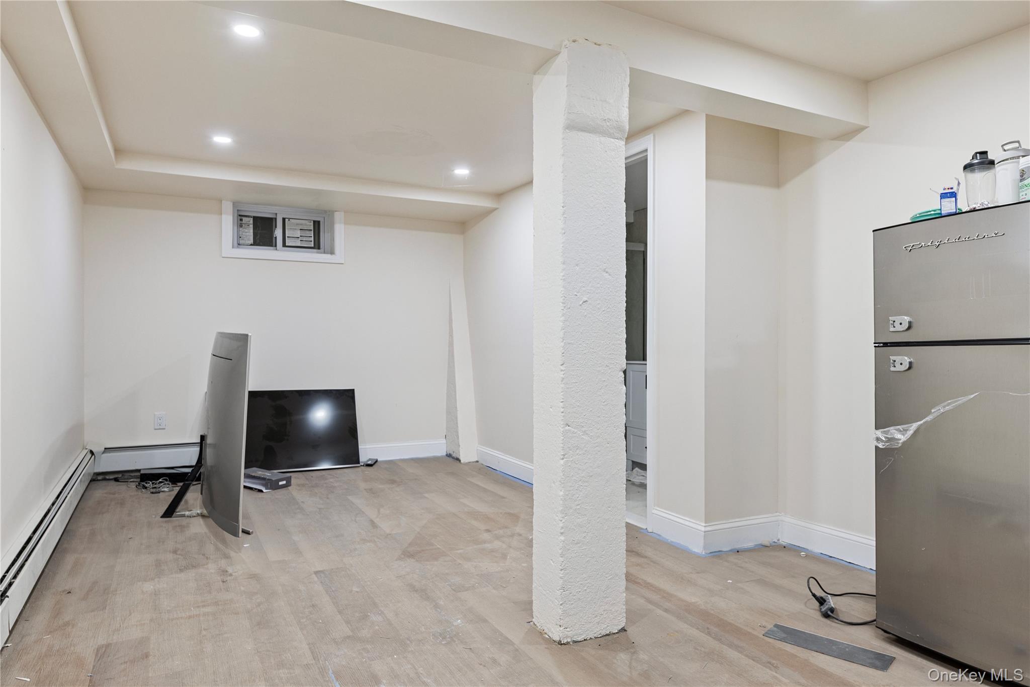 236 Maple Place – For Sale photo 27