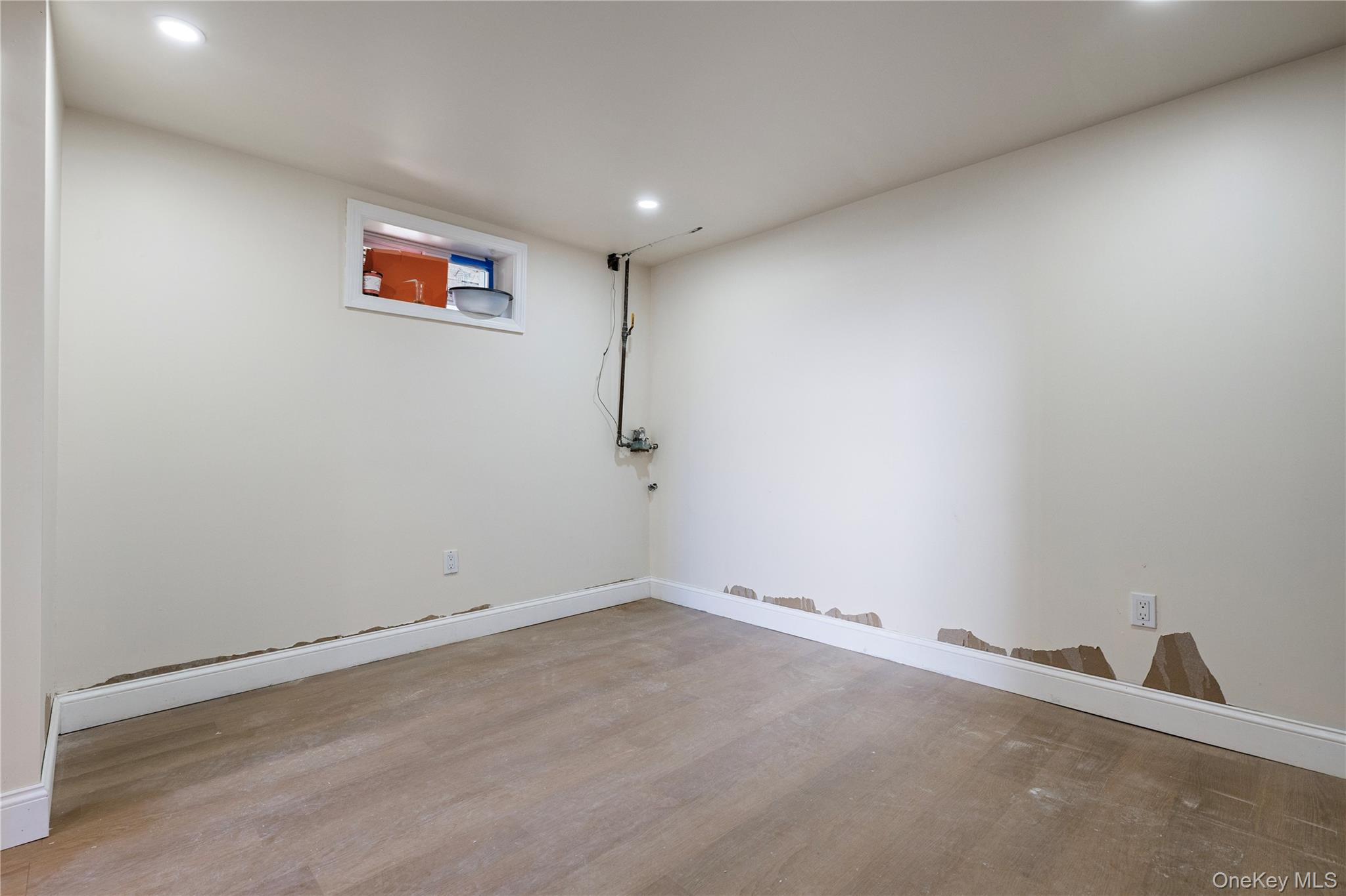 236 Maple Place – For Sale photo 26
