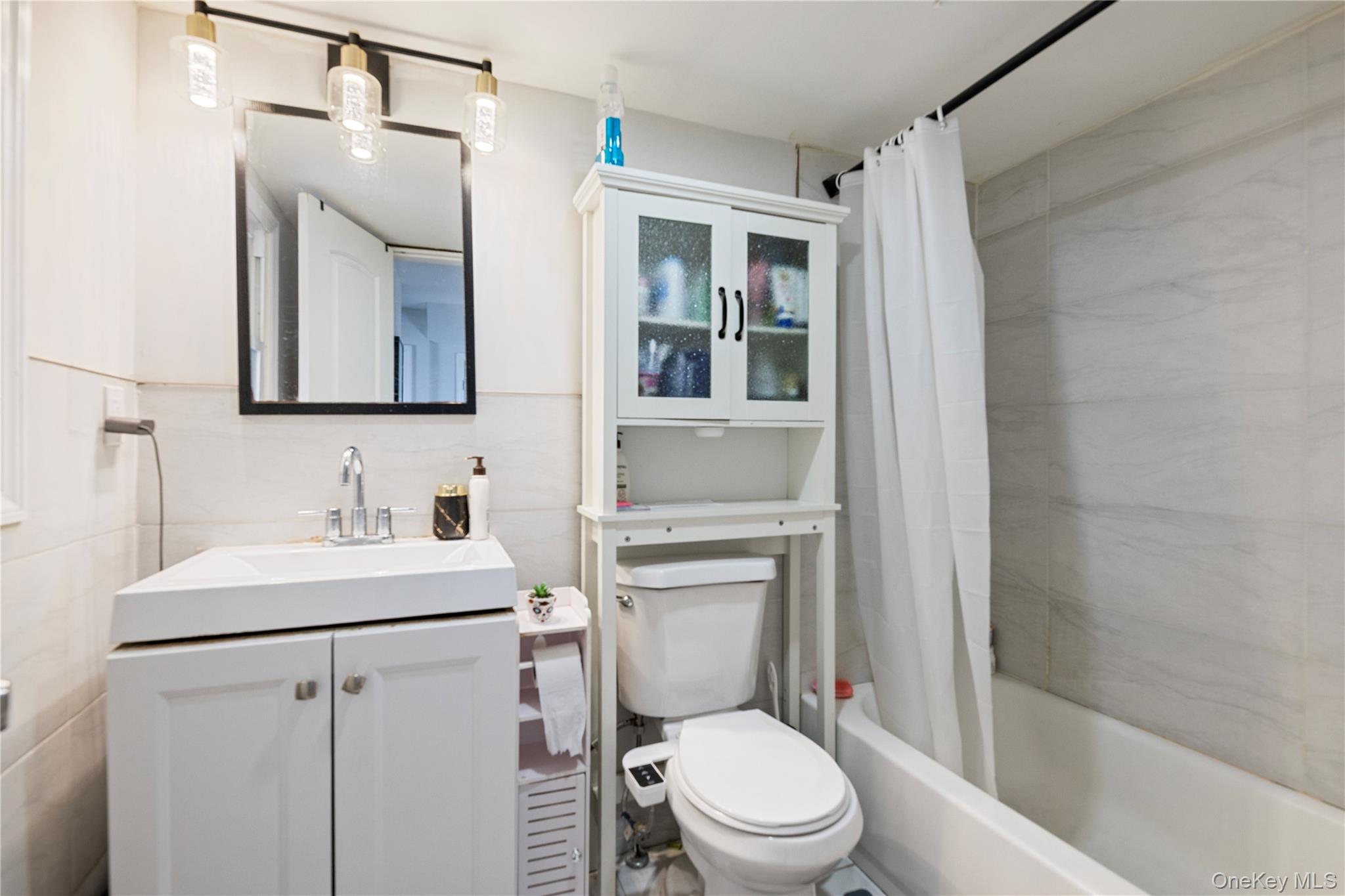 236 Maple Place – For Sale photo 13