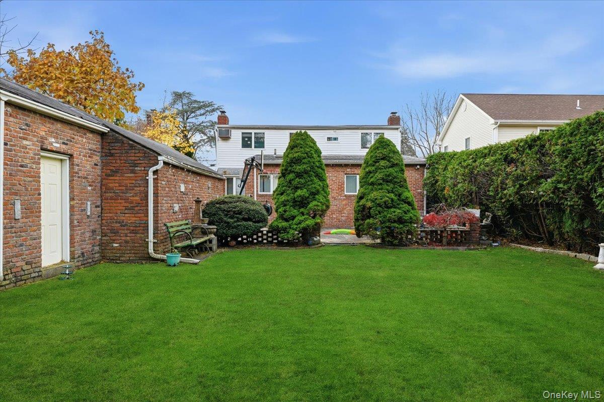 120 Bruce Terrace – For Sale photo 34