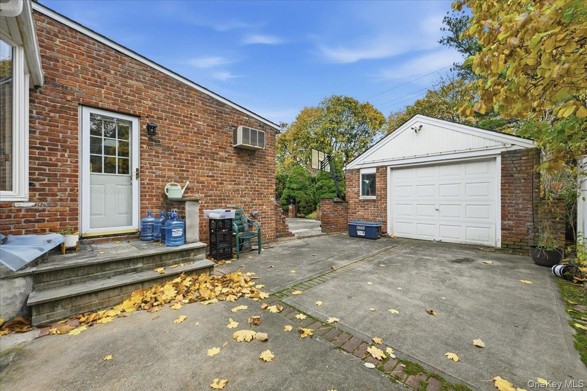 120 Bruce Terrace – For Sale photo 28