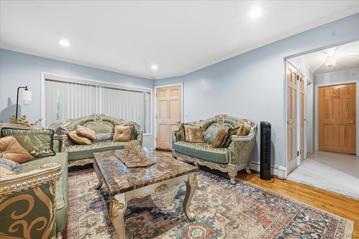 120 Bruce Terrace – For Sale photo 6