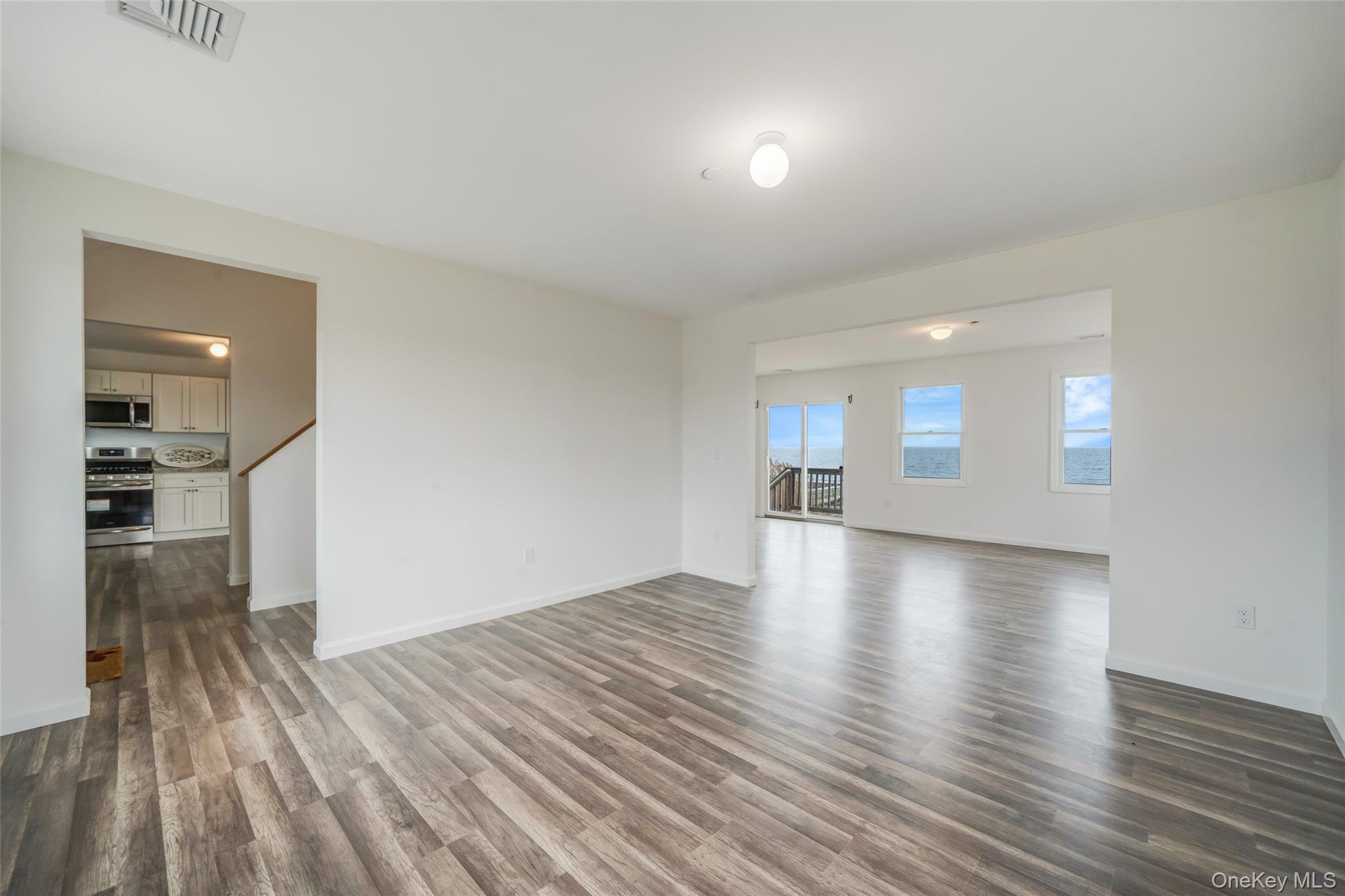 22 Rod Street – For Sale photo 26
