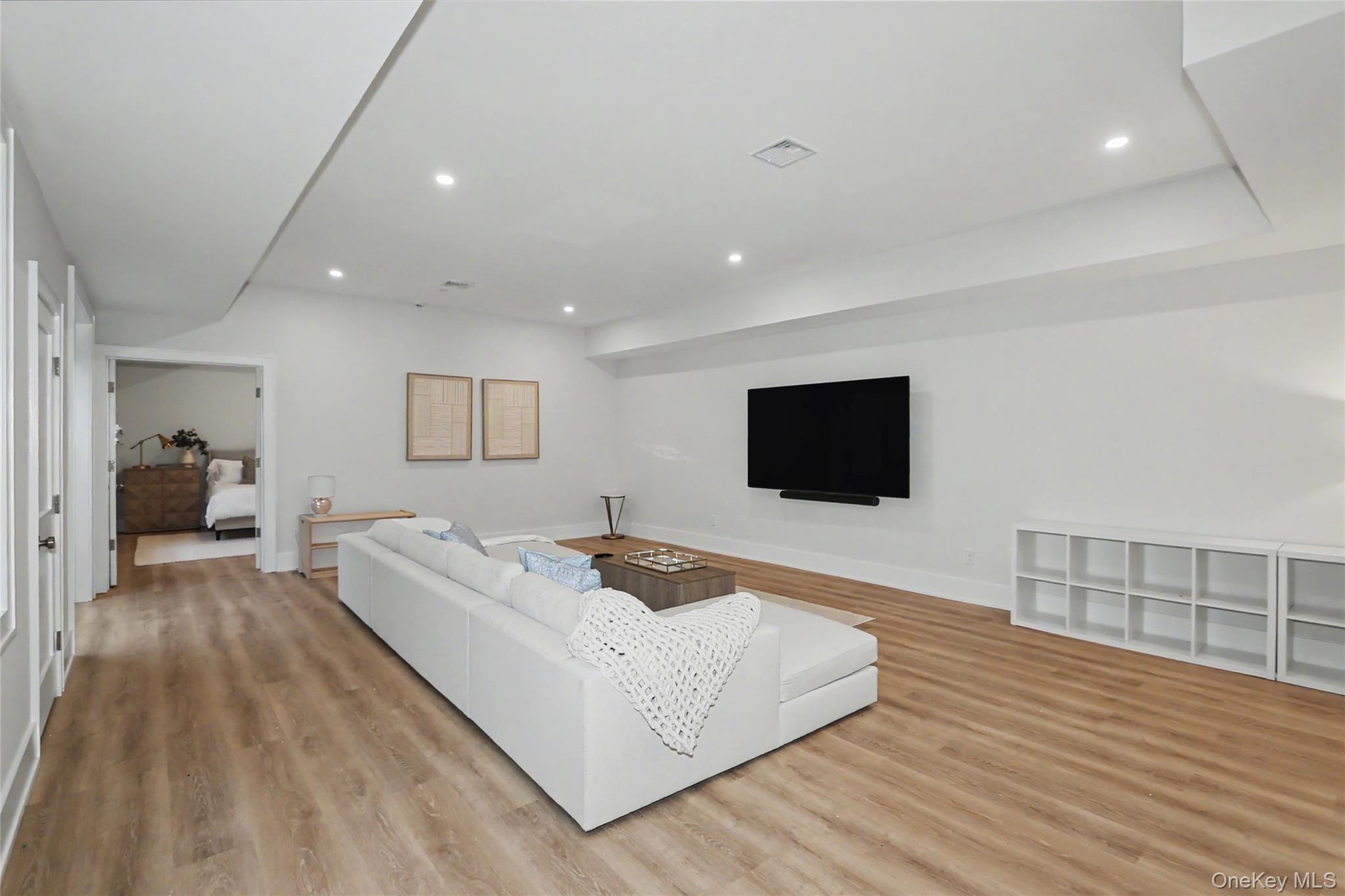 2 Pheasant Run – For Sale photo 43