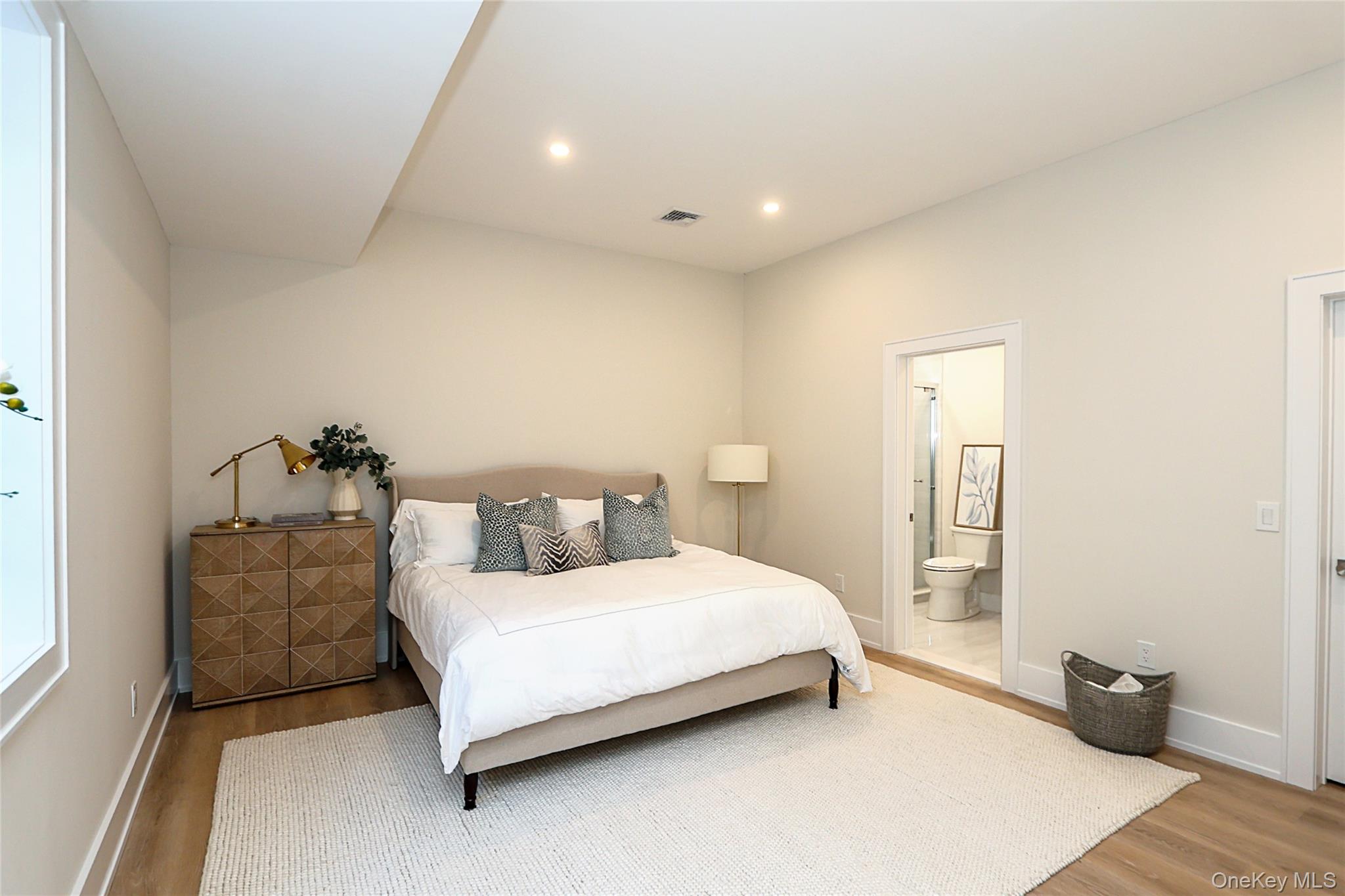 2 Pheasant Run – For Sale photo 45