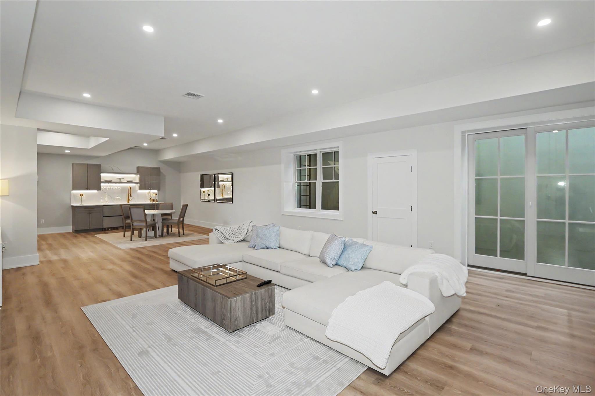 2 Pheasant Run – For Sale photo 44