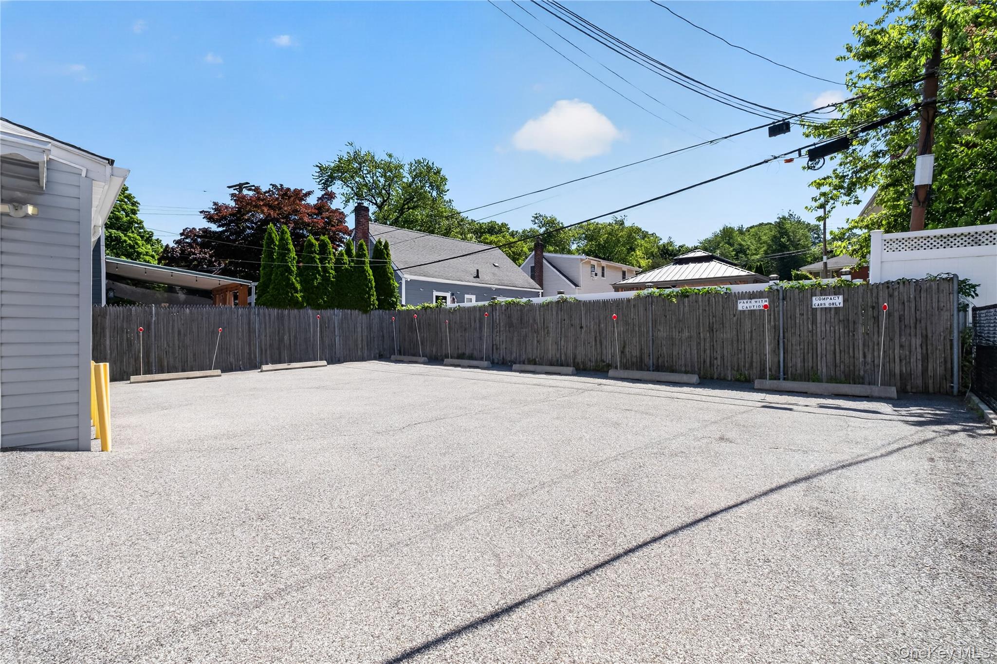 2070 Central Park Avenue – For Sale photo 24