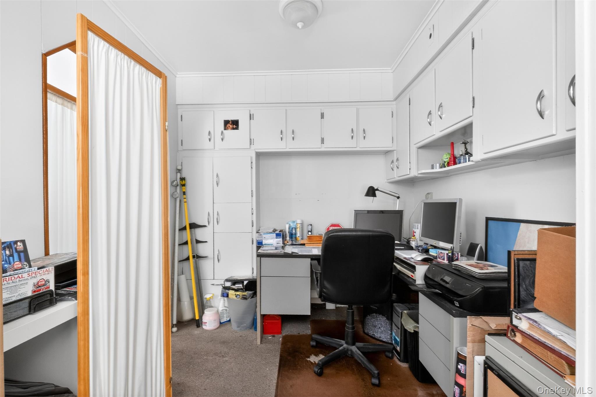 2070 Central Park Avenue – For Sale photo 6