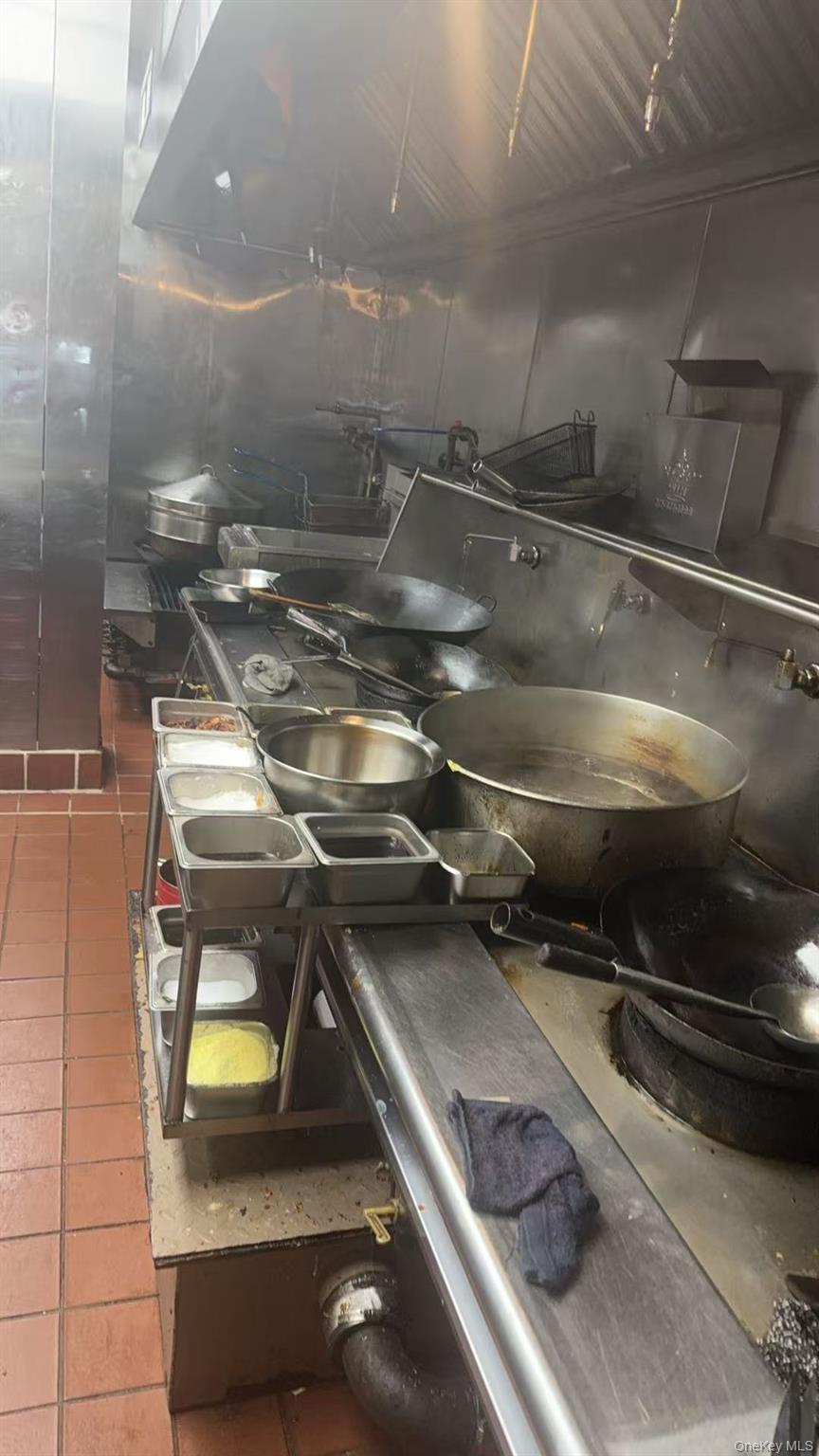 41-08 College Point Blvd – For Sale