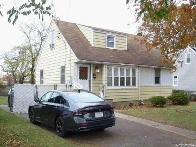 650 Winthrop Drive – For Rent