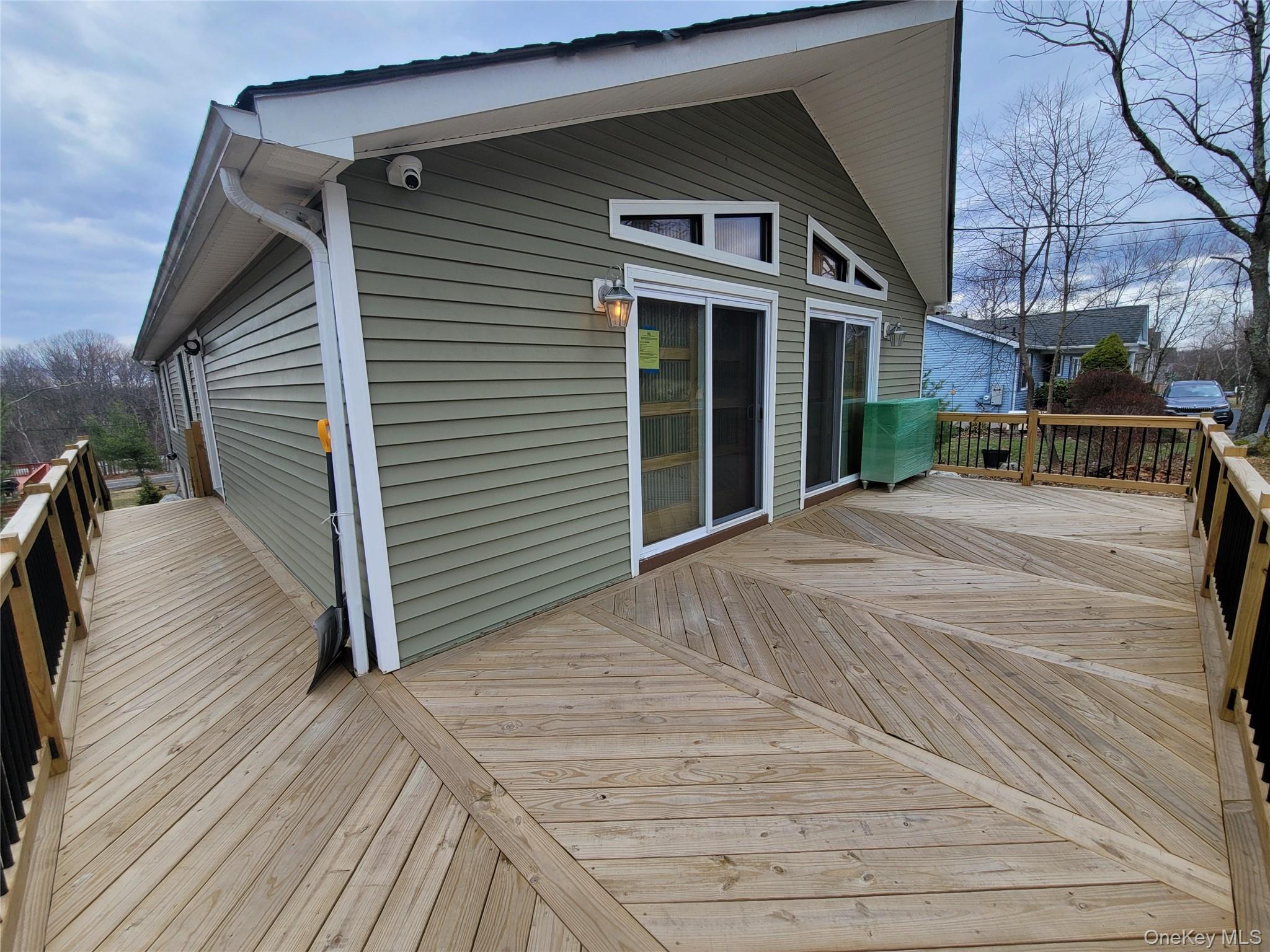 30 Straight Path – For Sale photo 22