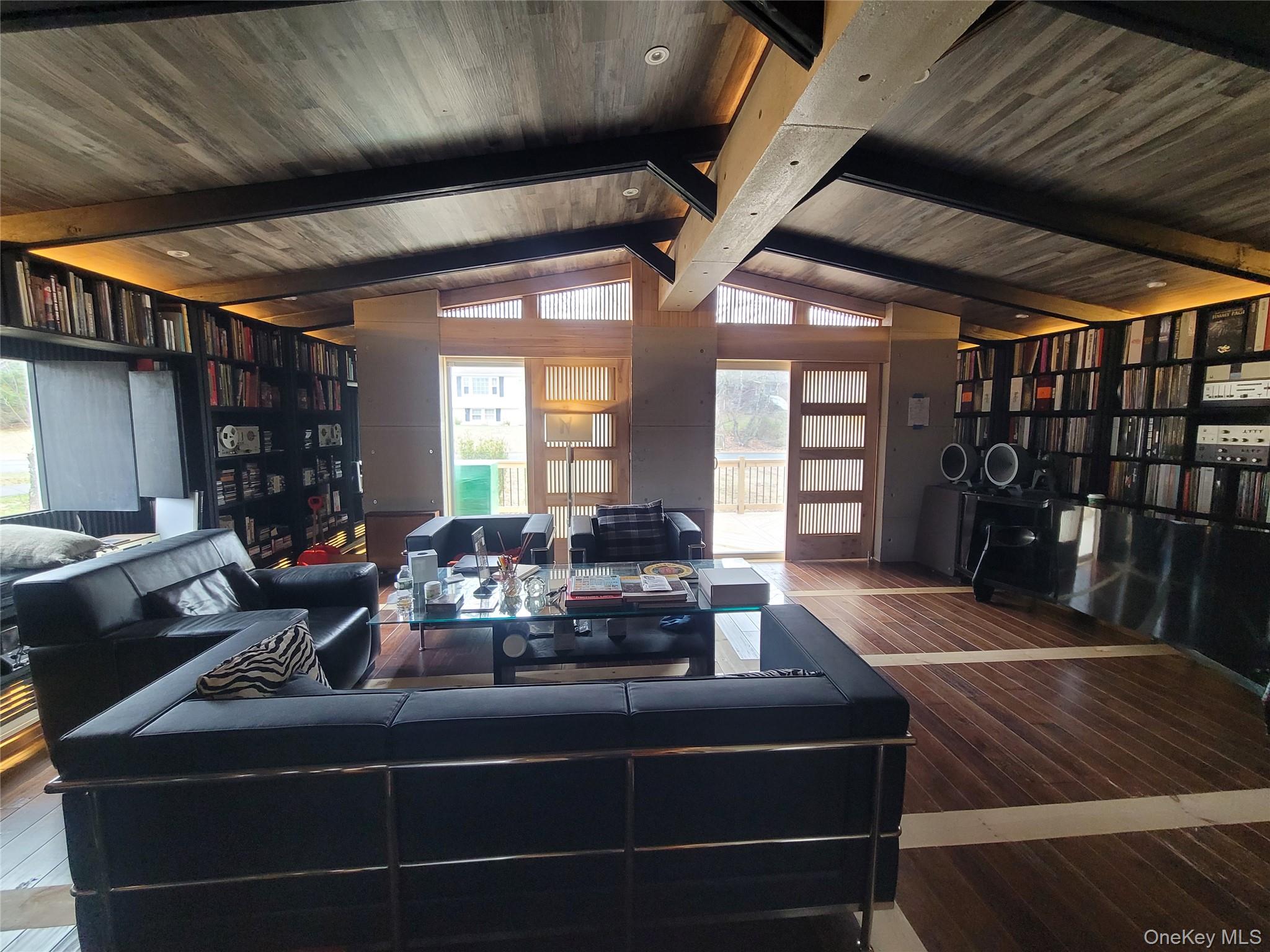 30 Straight Path – For Sale photo 3
