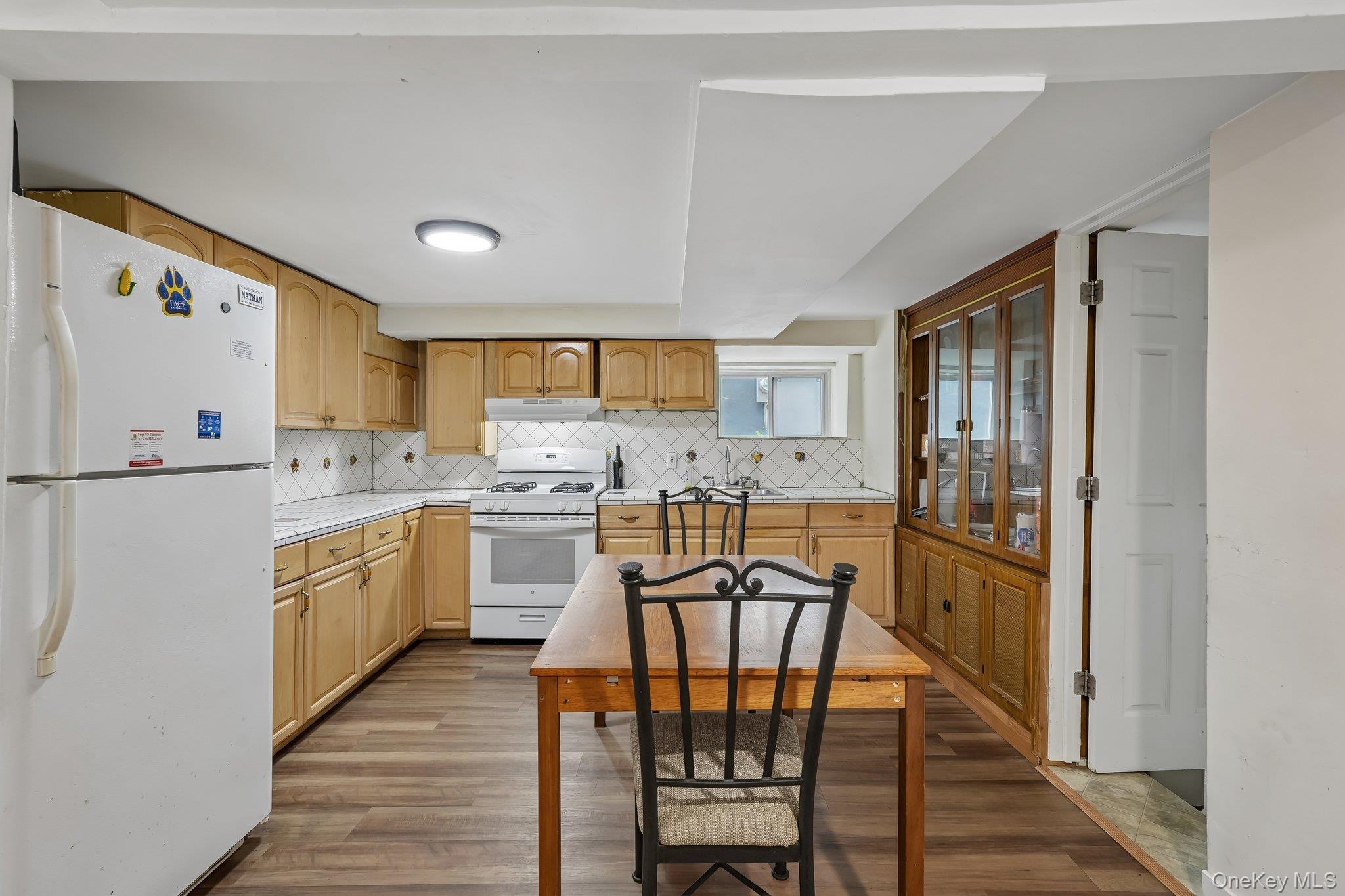 34 Cedar Street – For Sale photo 21