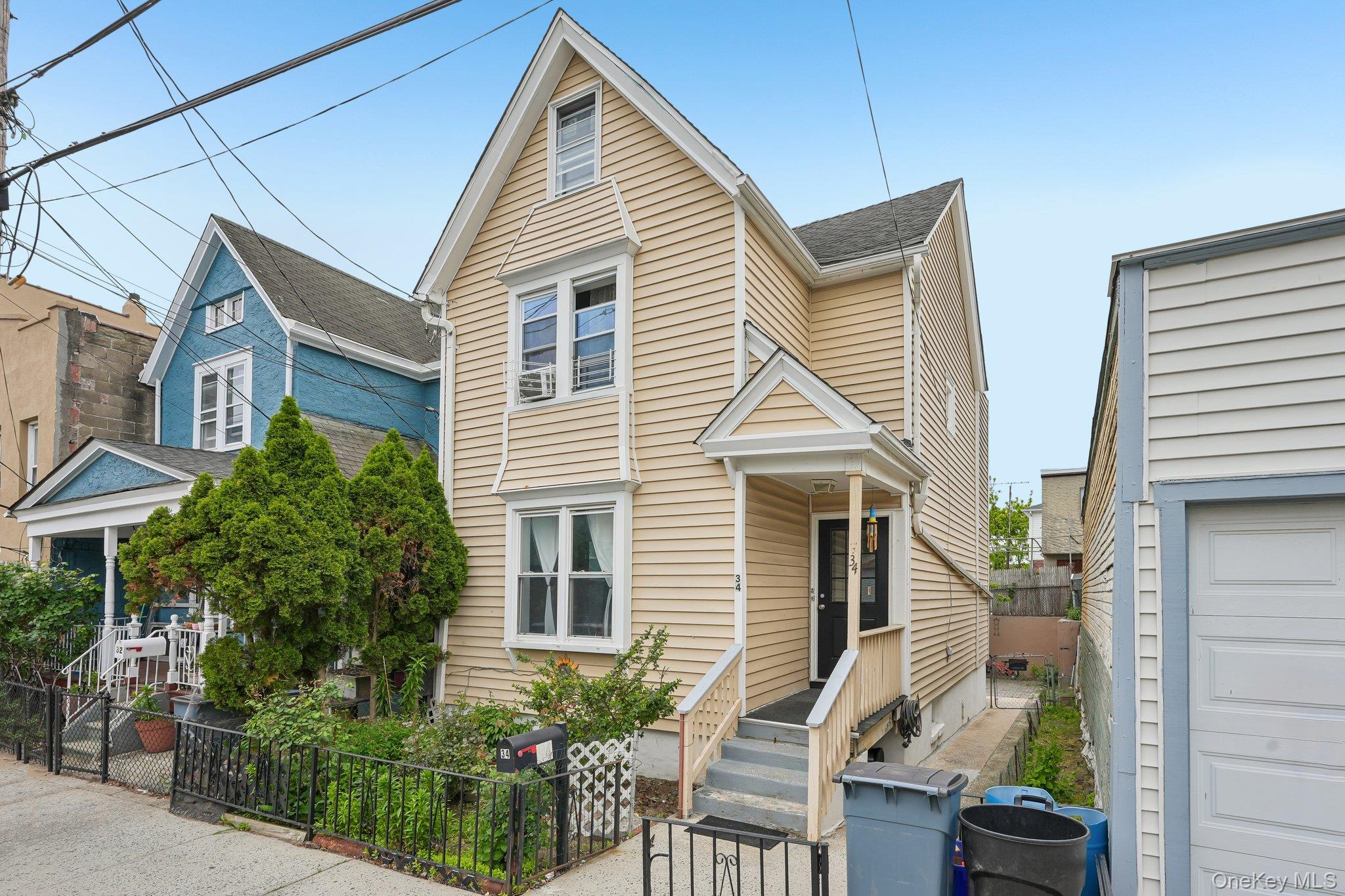 34 Cedar Street – For Sale photo 3