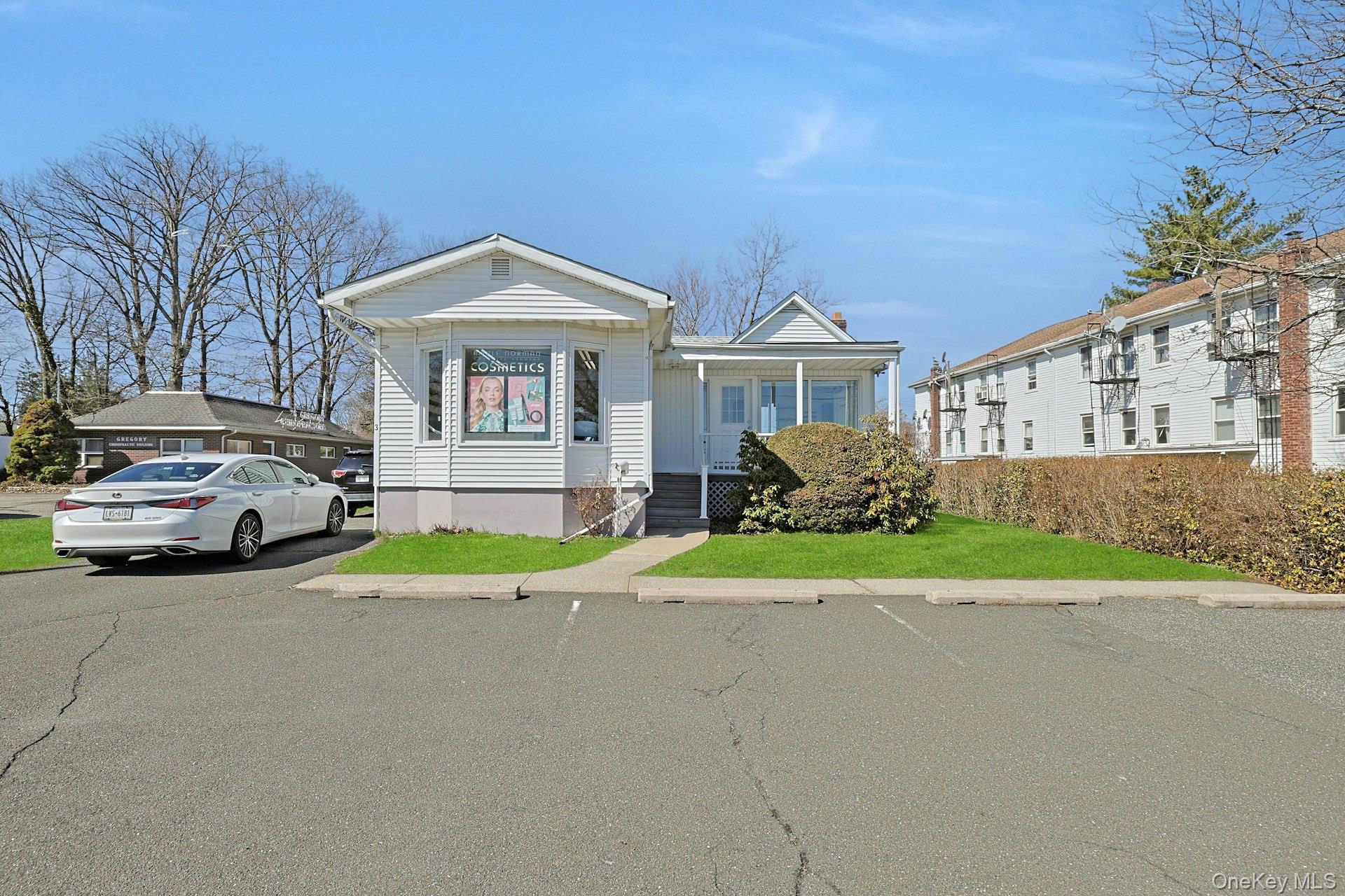 3 Grandview Avenue – For Sale photo 3