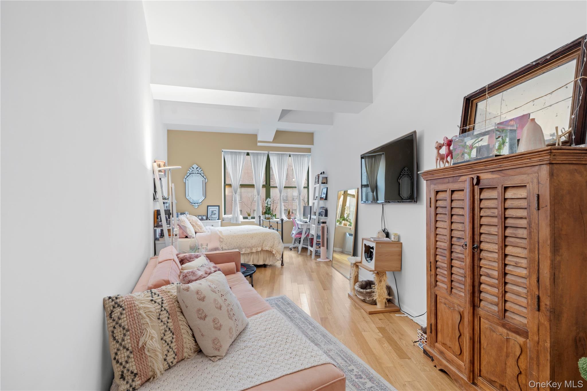 99 John Street, Unit 626 photo 12