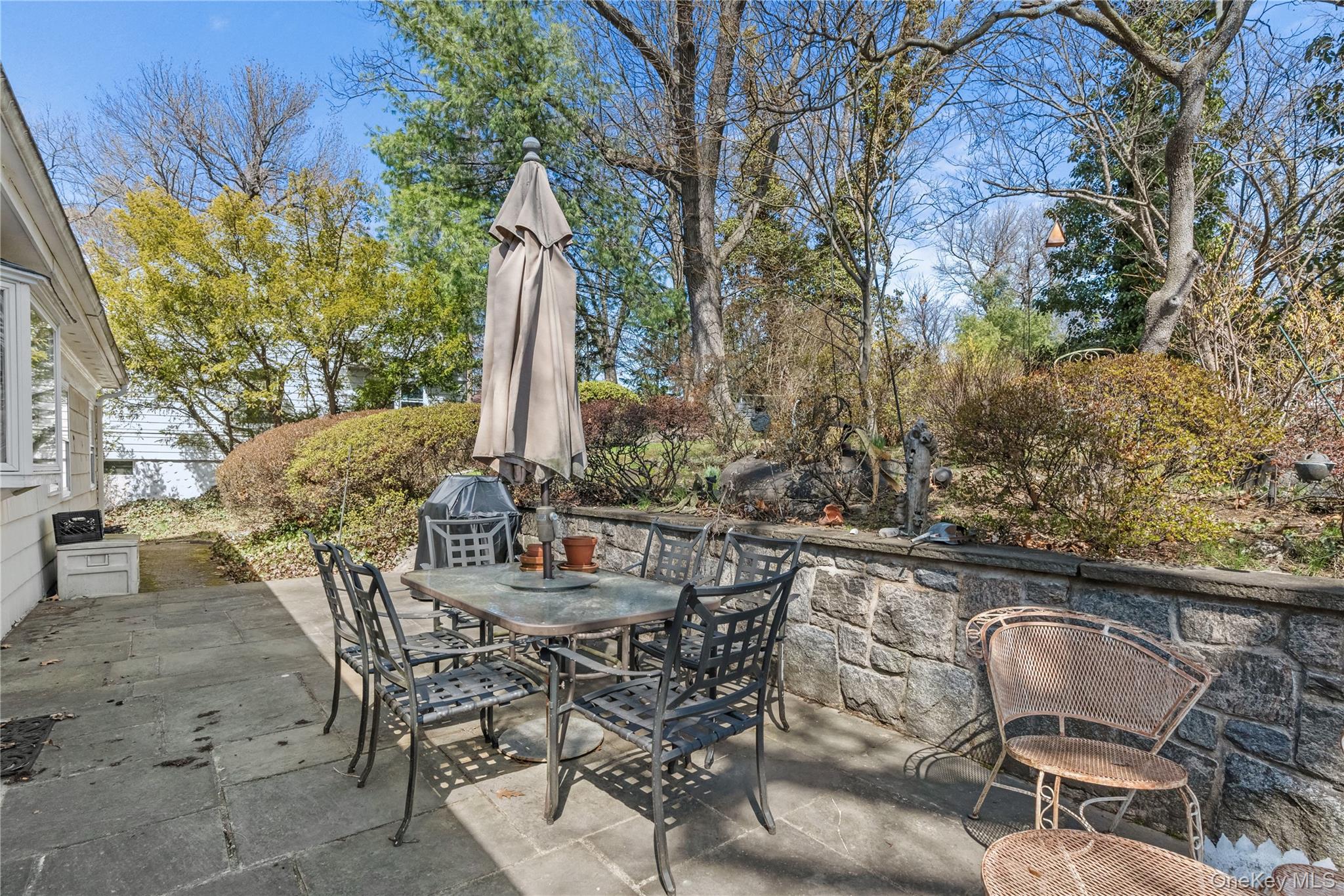 18 Devon Road – For Sale photo 28