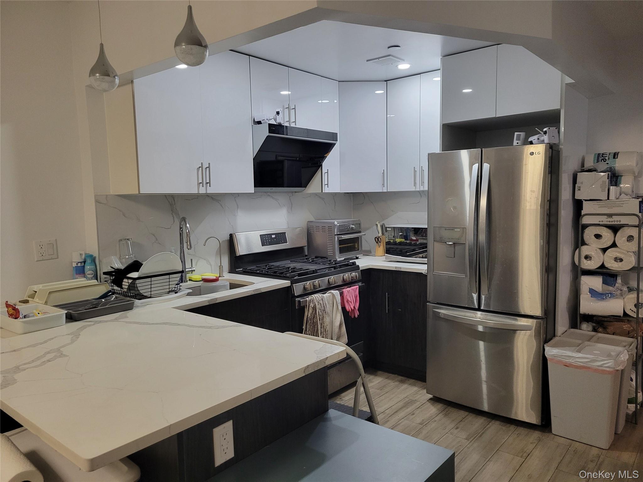 70-65 Queens Boulevard, Unit 3L photo 5