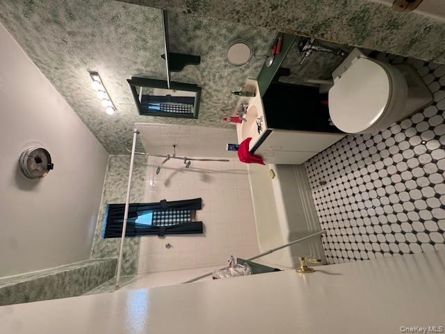 221 Mcdonald Avenue, Unit 1G photo 5