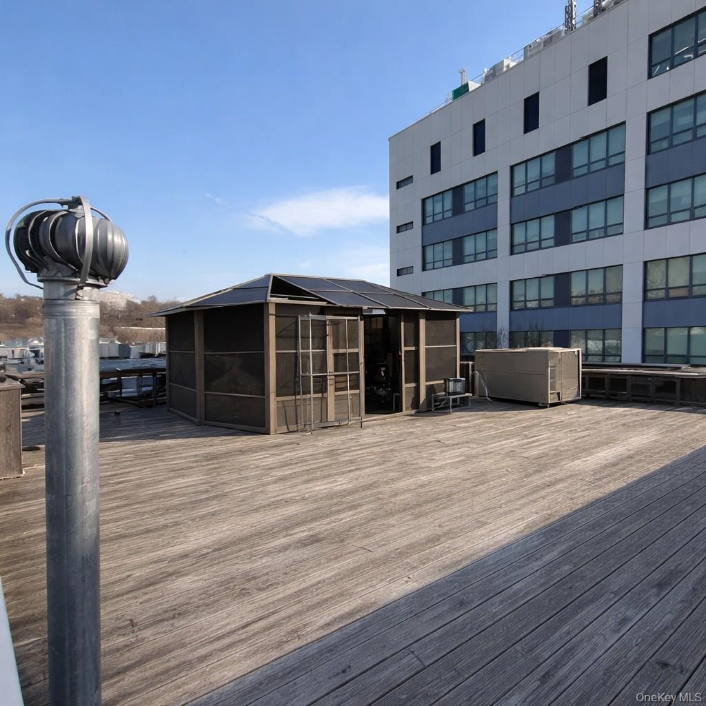 472 West 202nd Street – For Sale photo 8