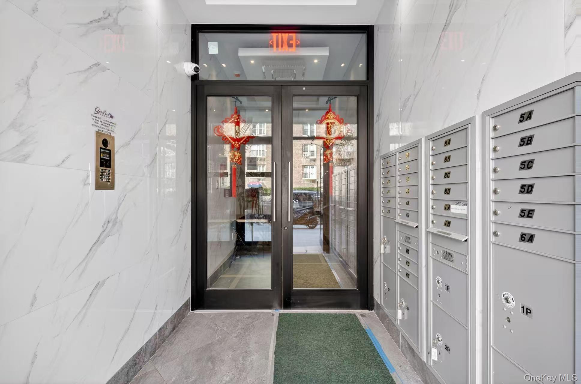 143-16 41st Avenue, Unit 4E photo 2