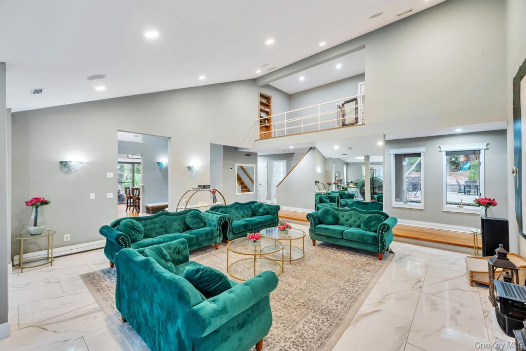 1 Audubon Gate – For Sale photo 7