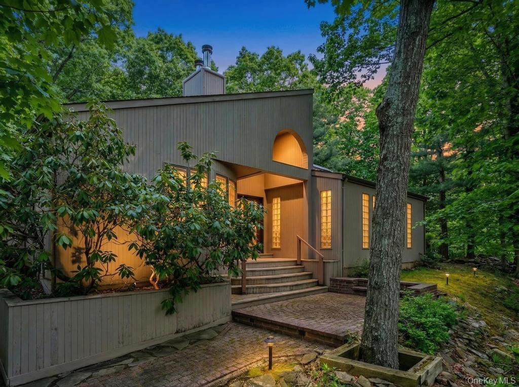 1 Audubon Gate – For Sale photo 2