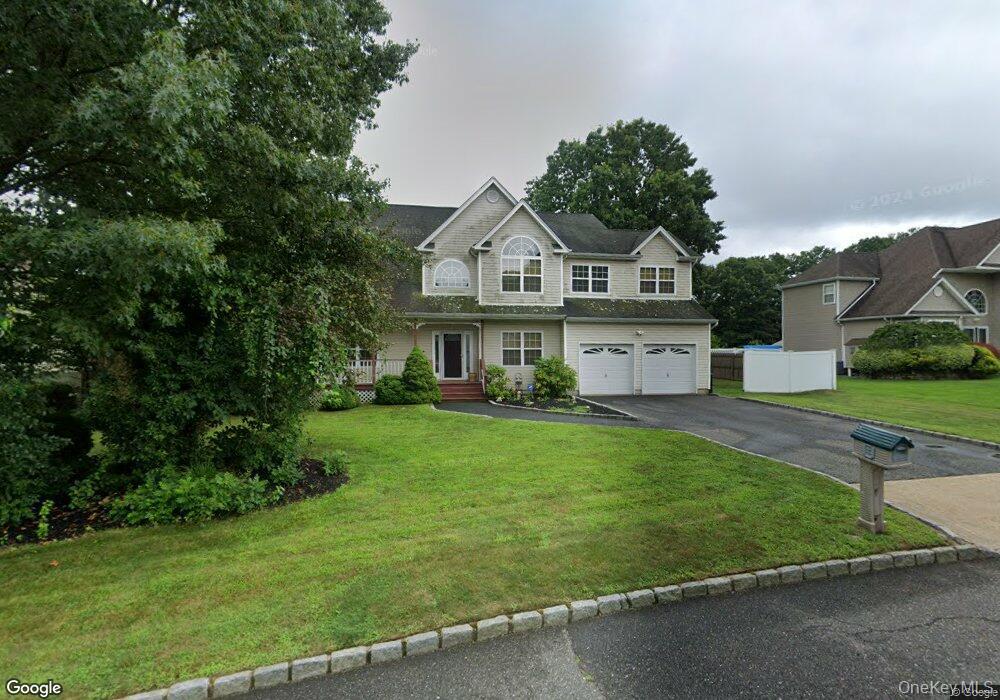 6 Debron Court – For Sale