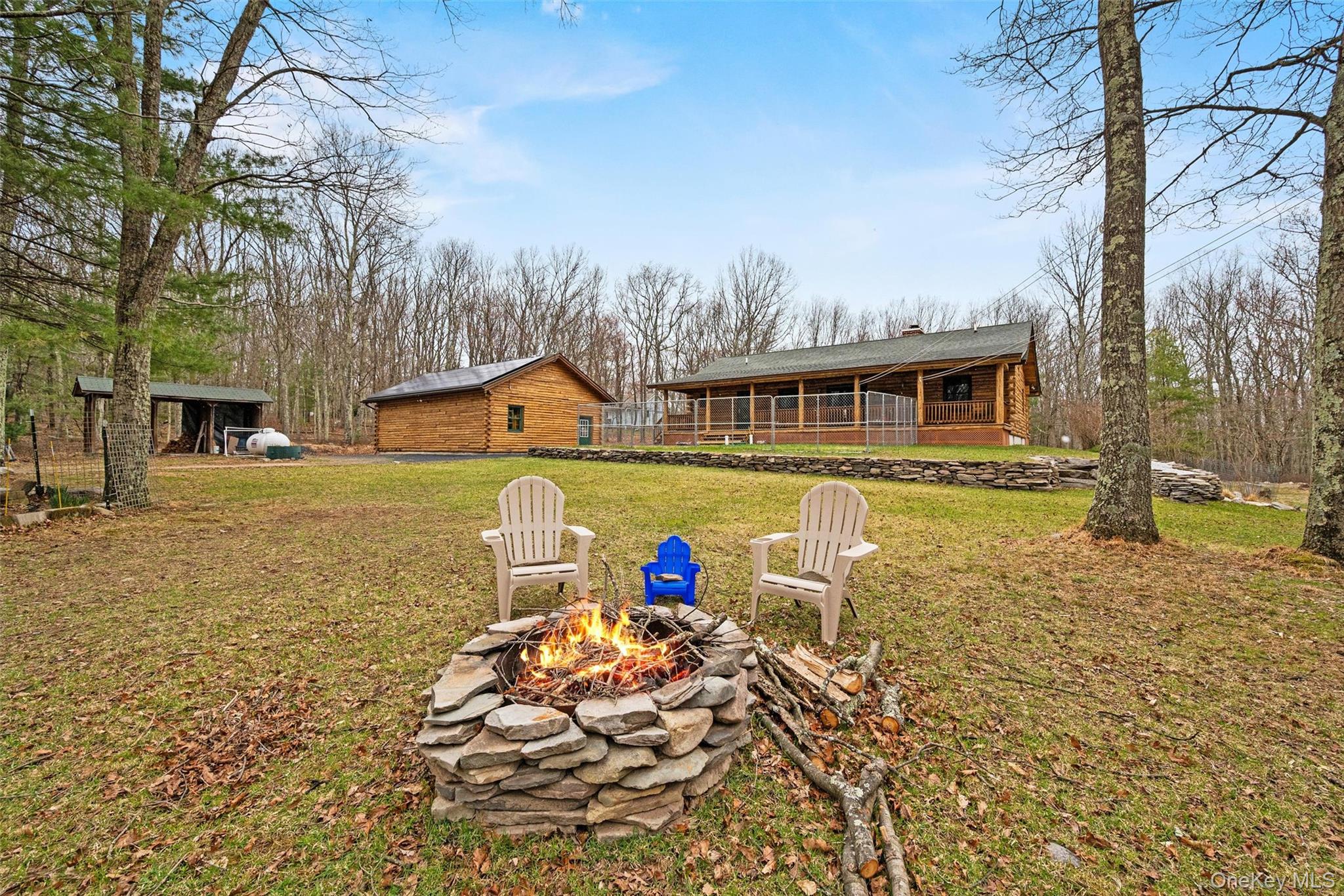 563 Peenpack Trail – For Sale photo 32