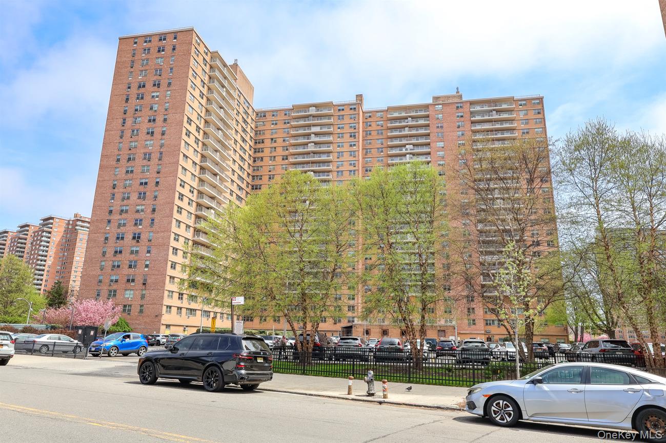 464 Neptune Avenue, Unit 23F