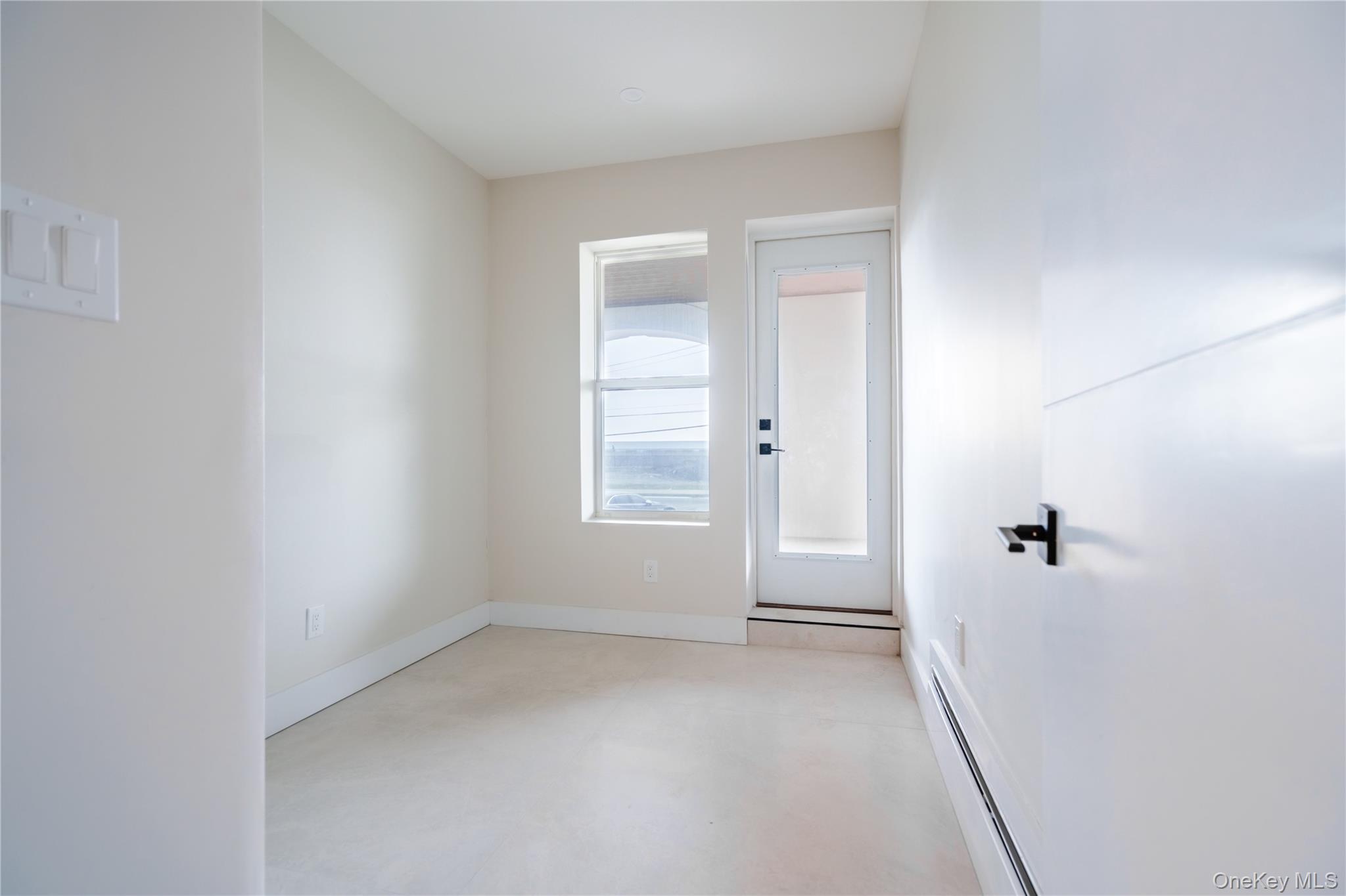 315 W Broadway, Unit 1H photo 13