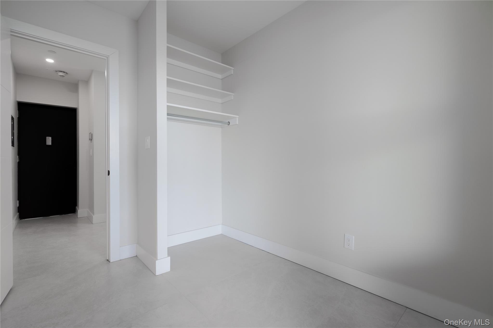 315 W Broadway, Unit 1H photo 21