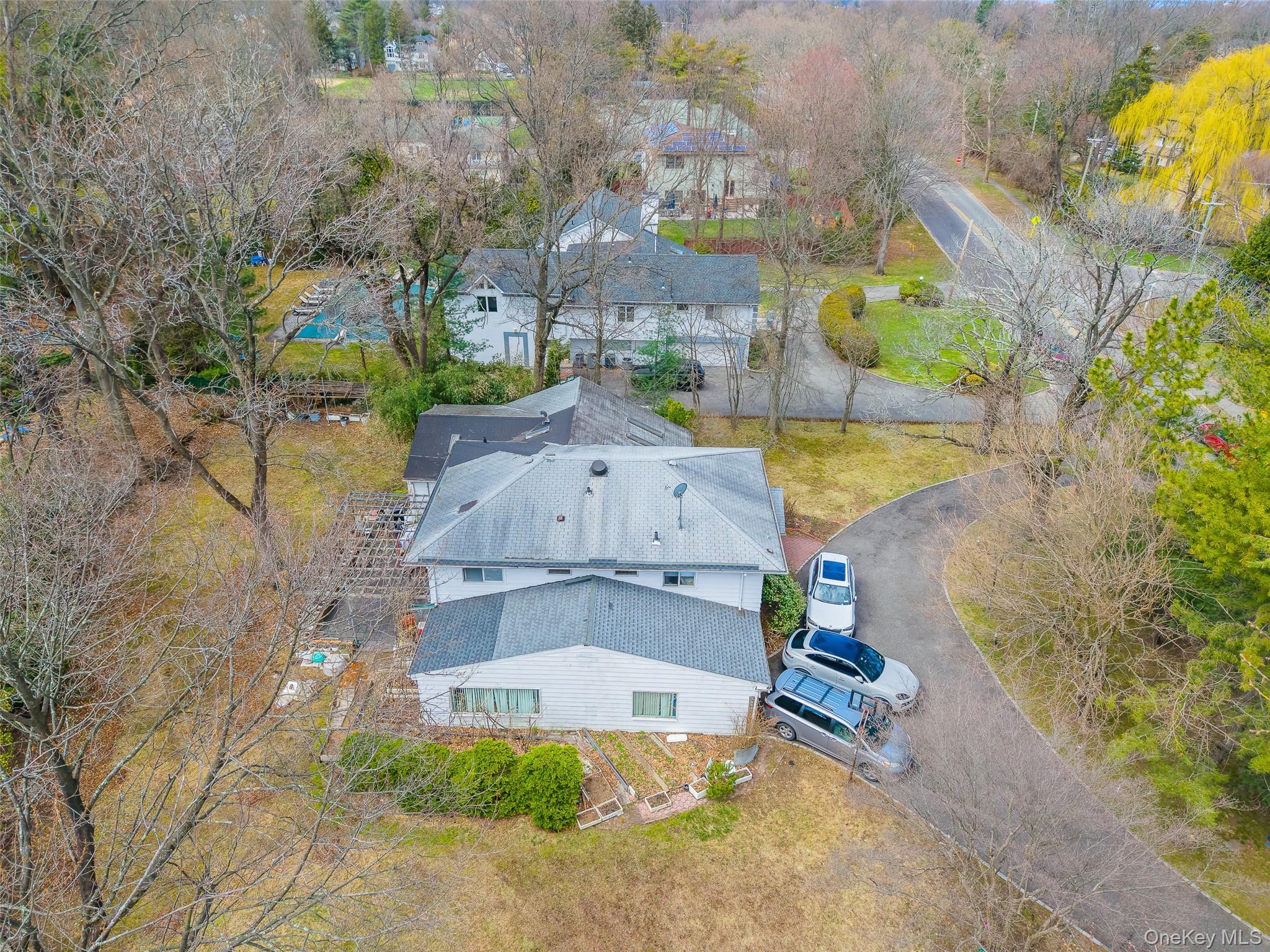 71 Horace Harding Boulevard – For Sale photo 16