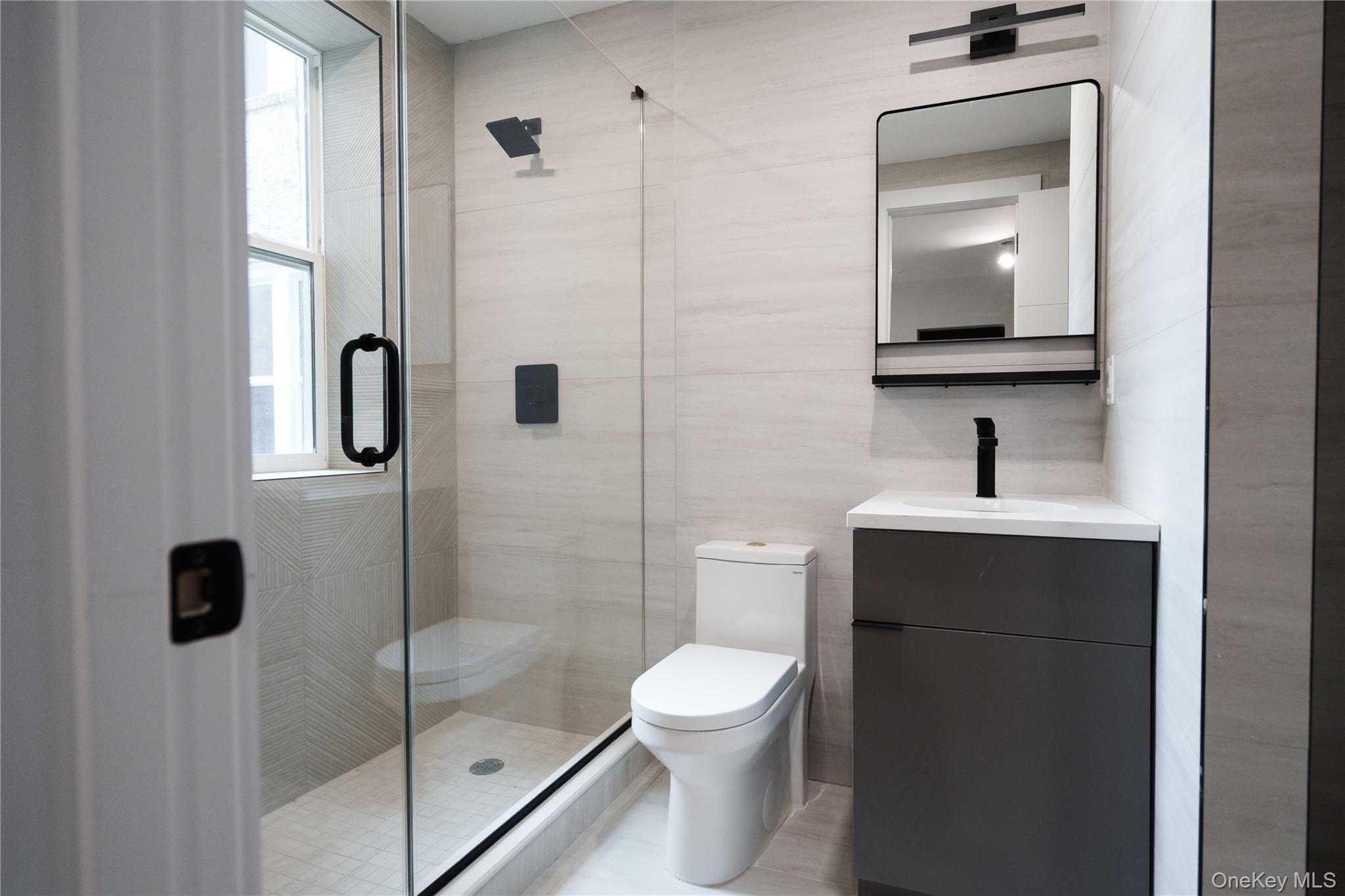 315 W Broadway, Unit 1P photo 12