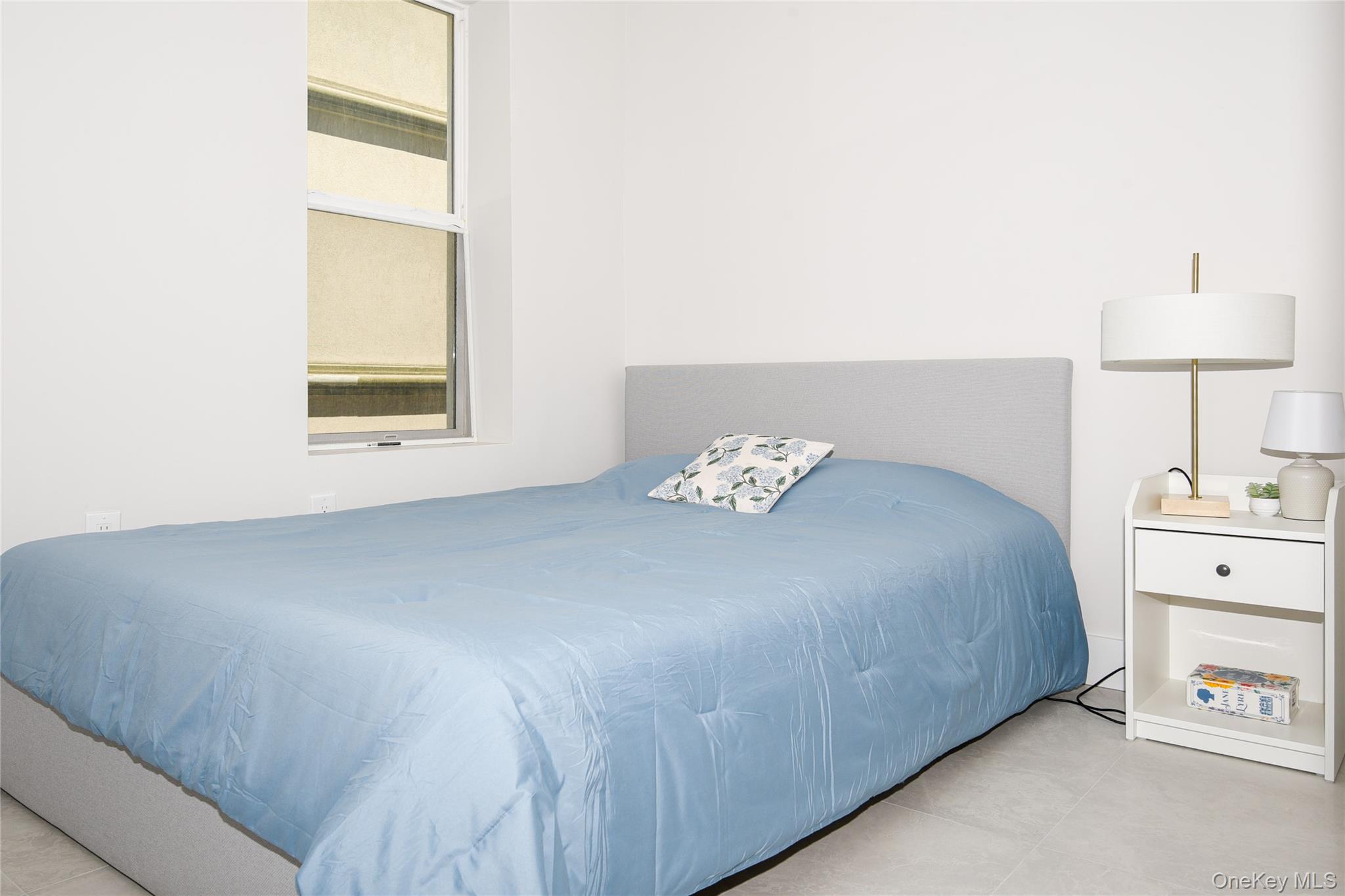 315 W Broadway, Unit 1J photo 15