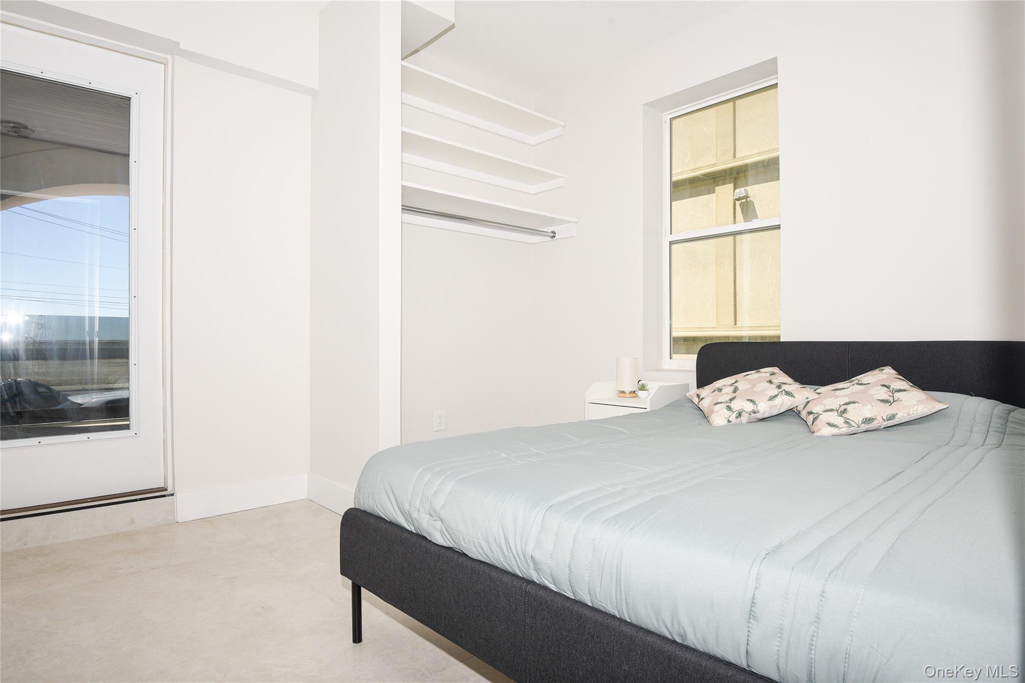 315 W Broadway, Unit 1J photo 13