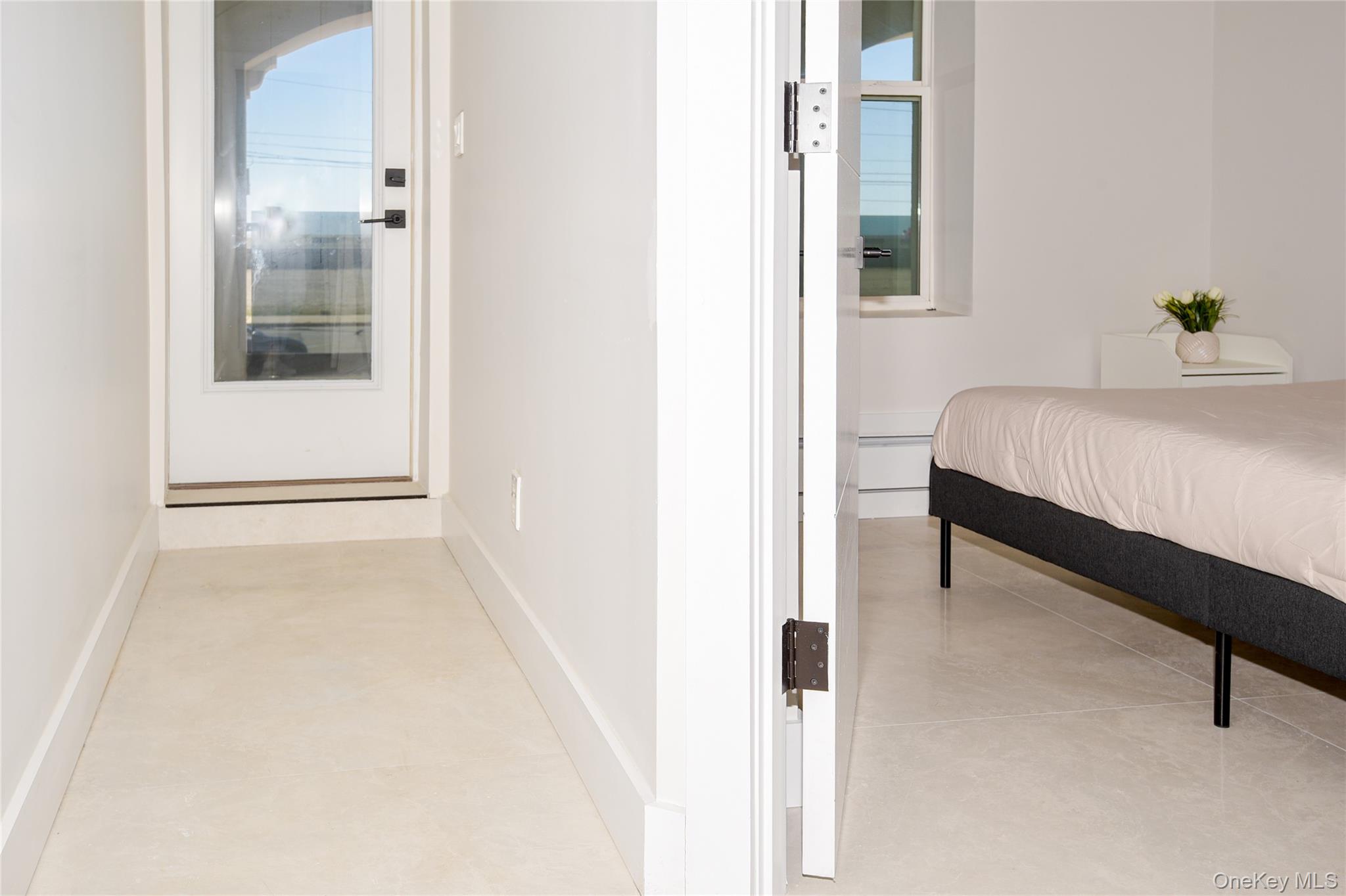 315 W Broadway, Unit 1J photo 18