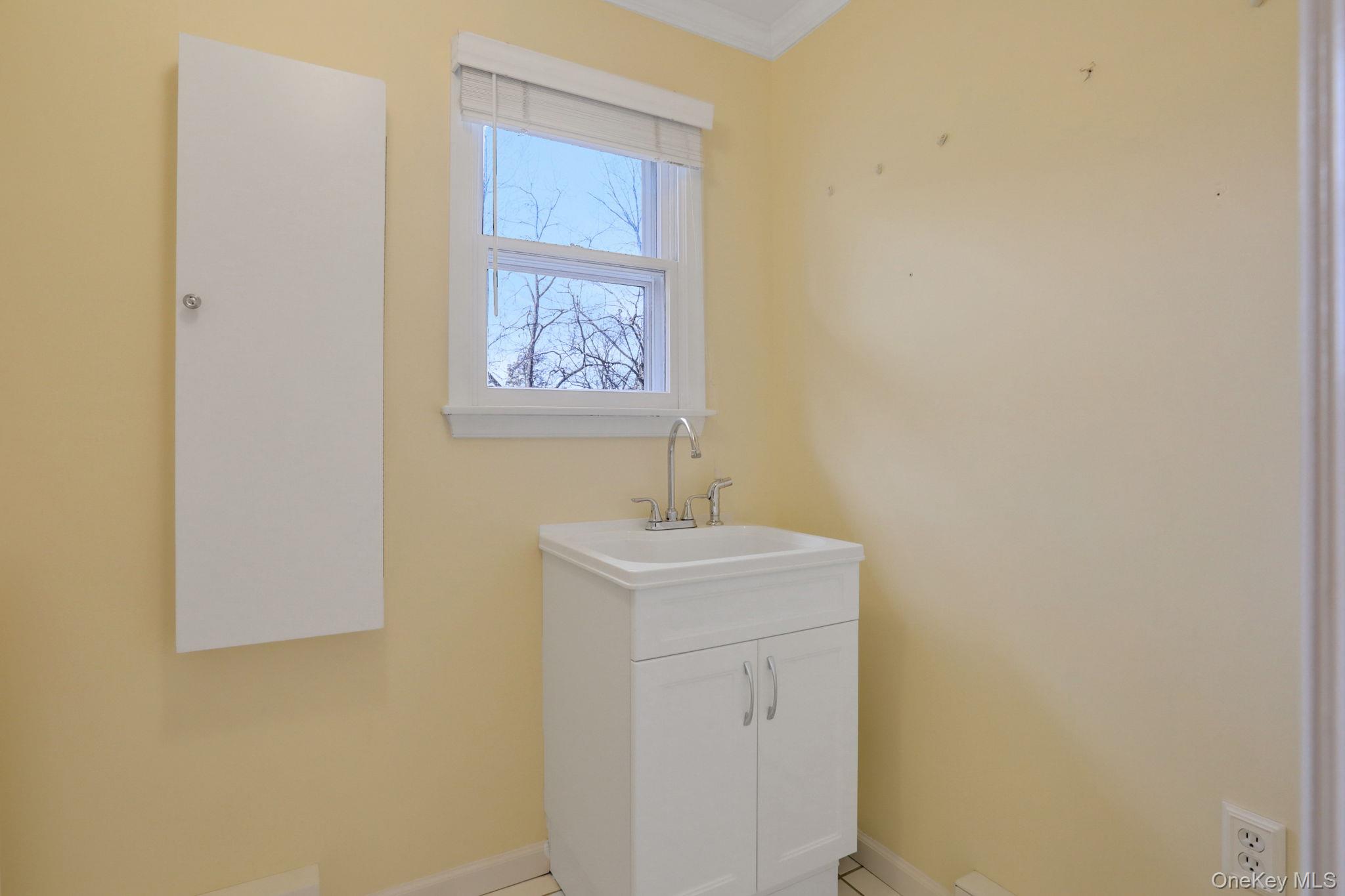 411 Albany Avenue – For Sale photo 7